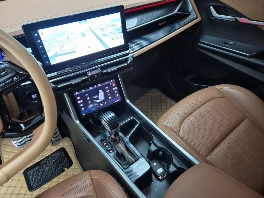 SsangYong Torres Gasoline 1.5 4WD T7, 2023 г. 49001 км. — фото 10
