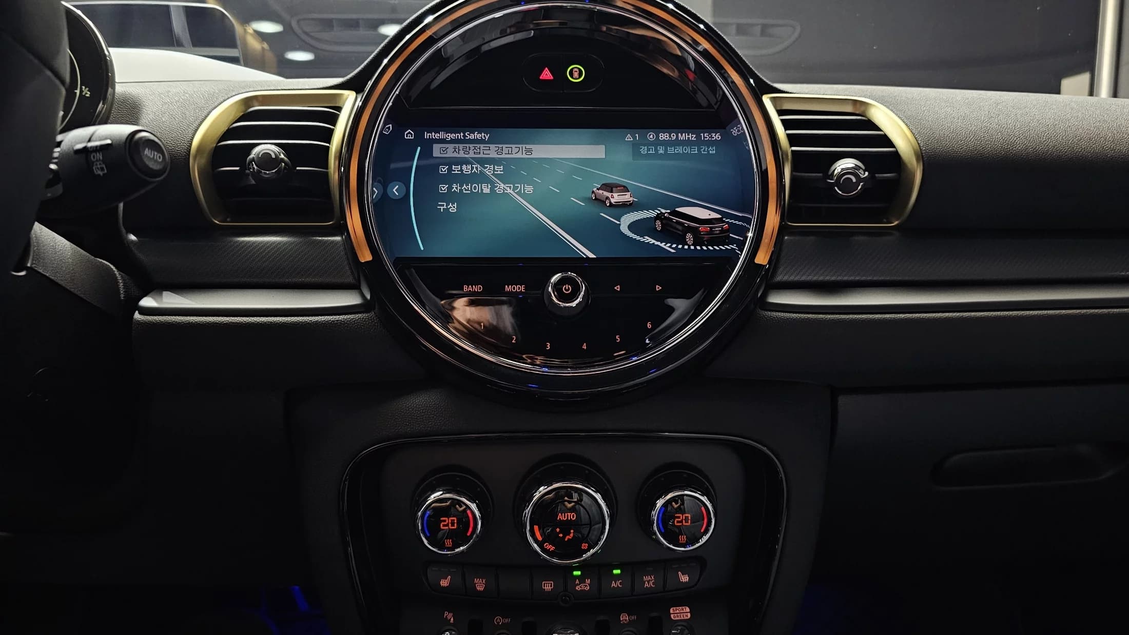 MINI Clubman Untold Edition 2nd Gen, 2023 г. 10680 км. — фото 14