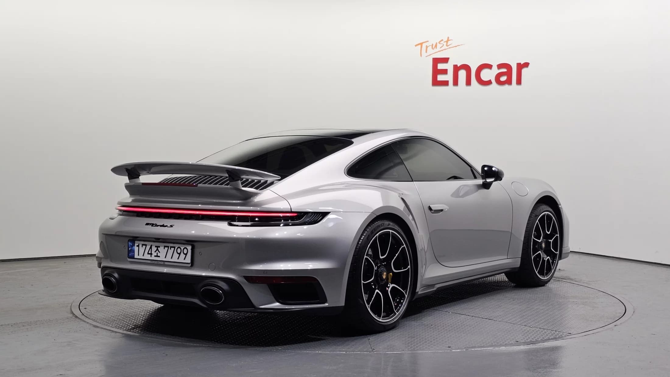 Porsche 911 Turbo S, 2023 г. 12611 км. — фото 2