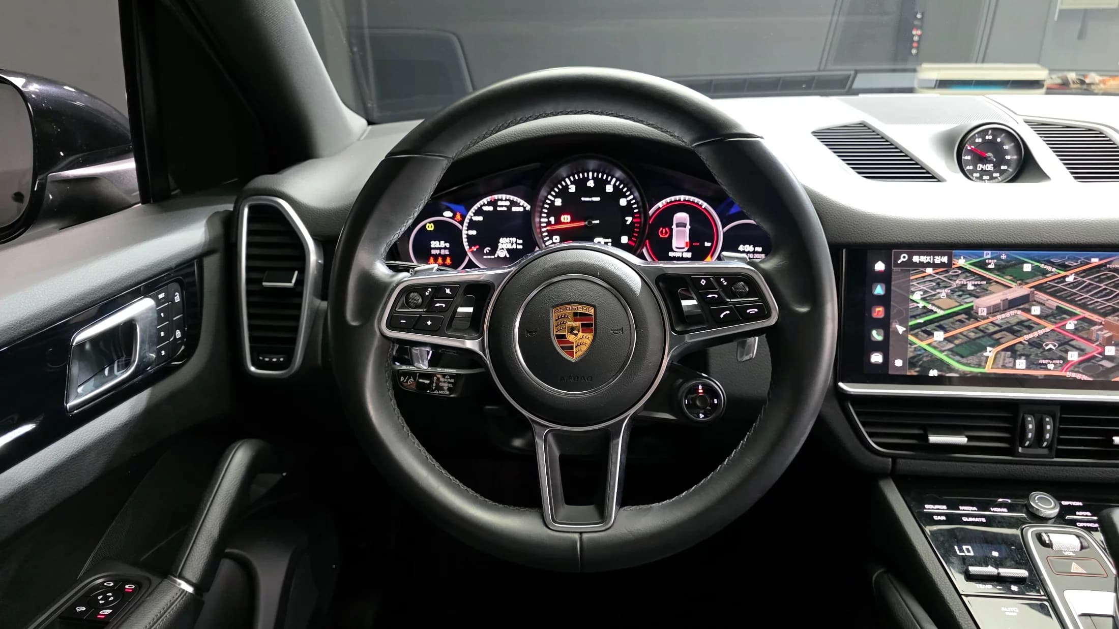 Porsche CAYENNE 3.0, 2023 г. 62494 км. — фото 13