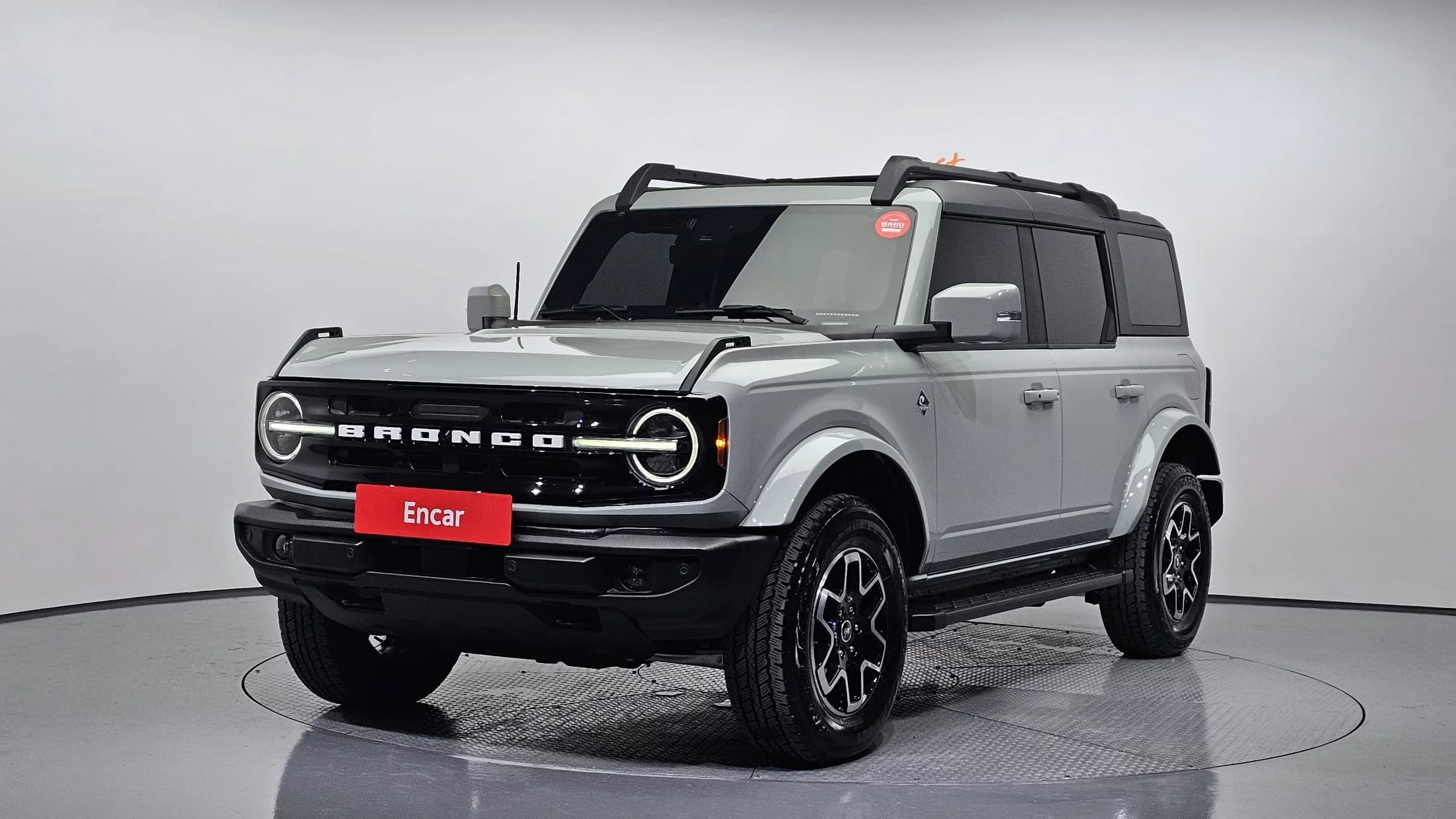 Ford BRONCO 2.7 Outer Banks, 2023 г. 14031 км.