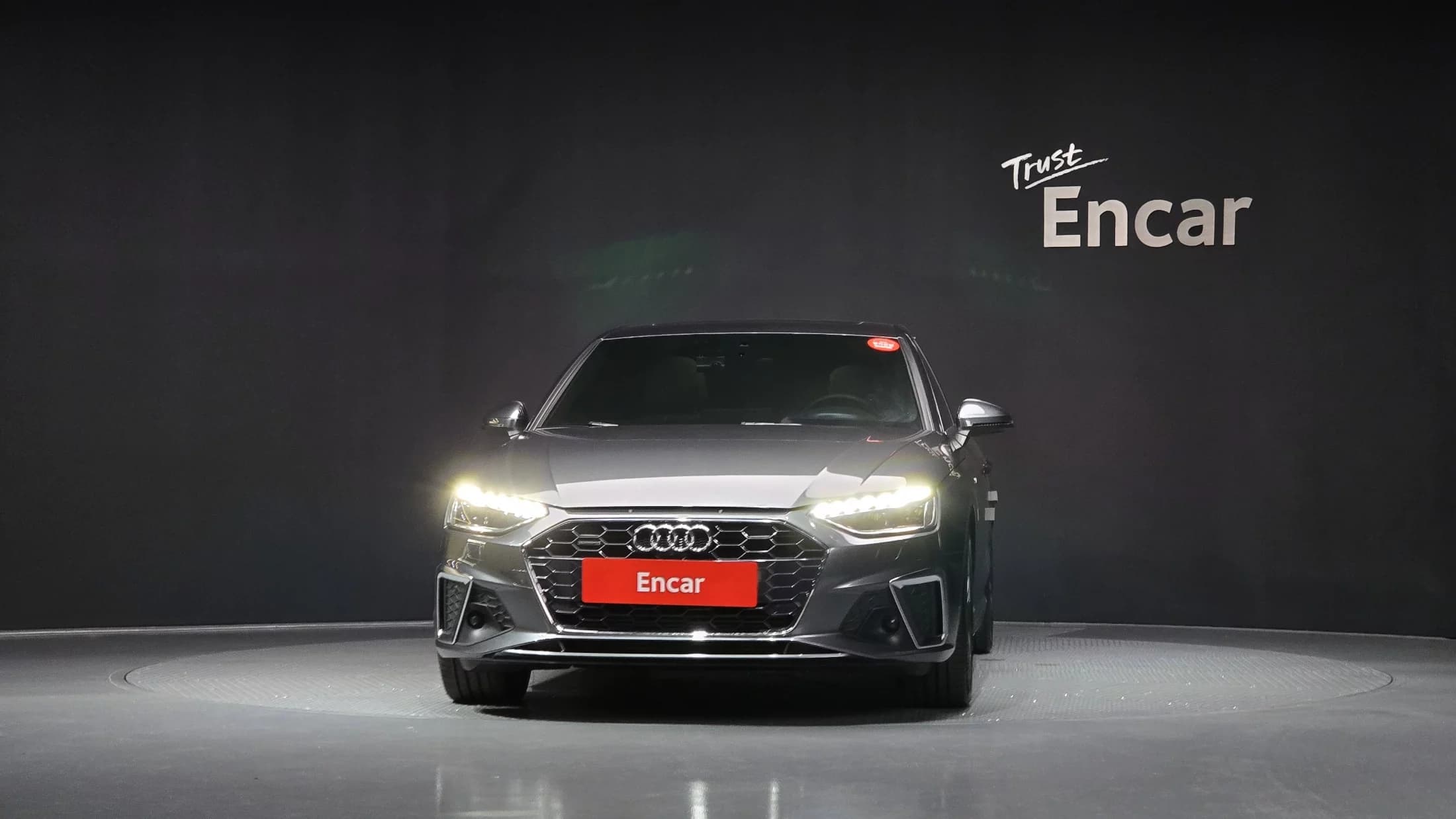 Audi A4 45 TFSI Quattro Premium, 2021 г. 44920 км. — фото 3