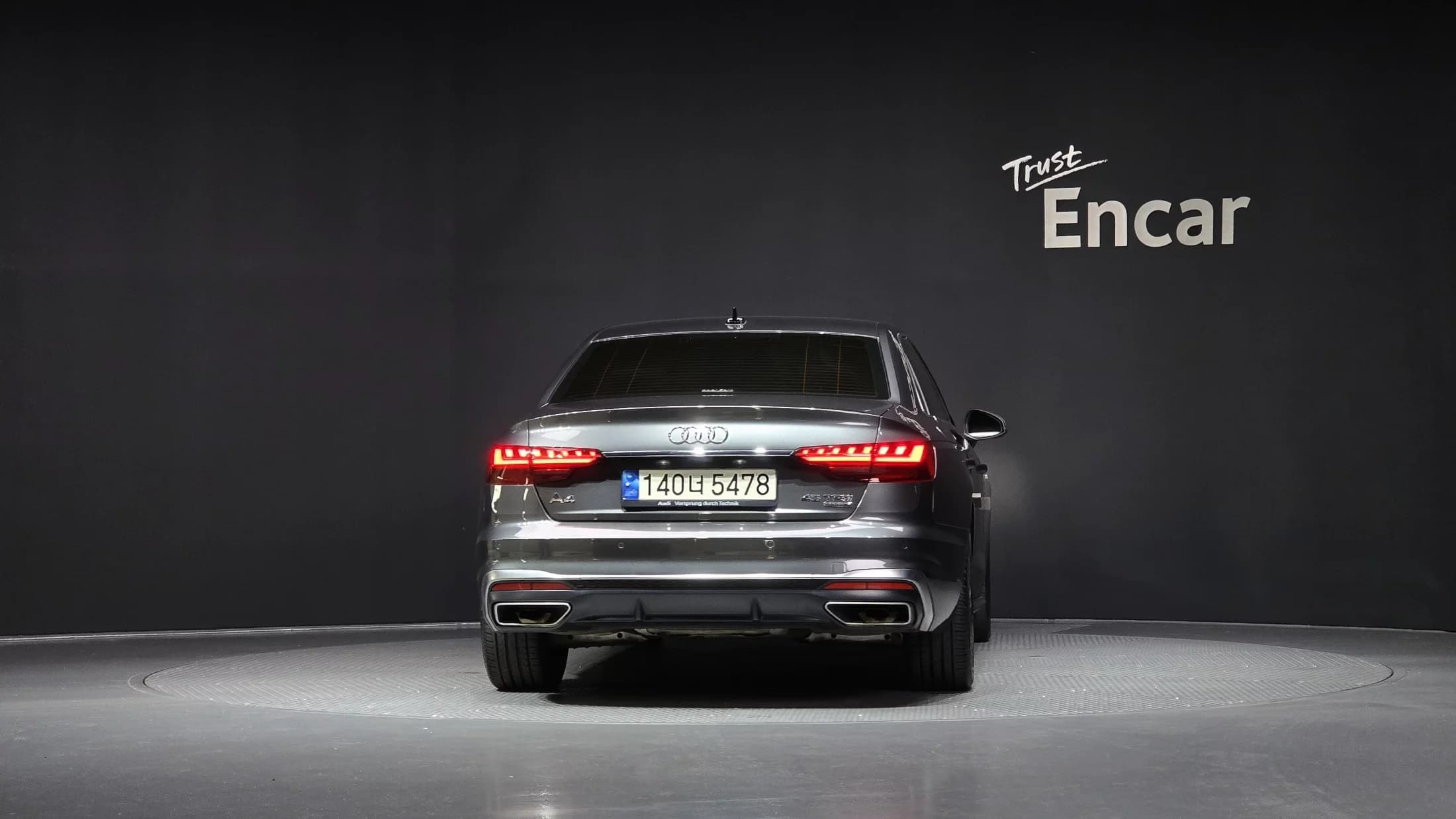 Audi A4 45 TFSI Quattro Premium, 2021 г. 44920 км. — фото 4