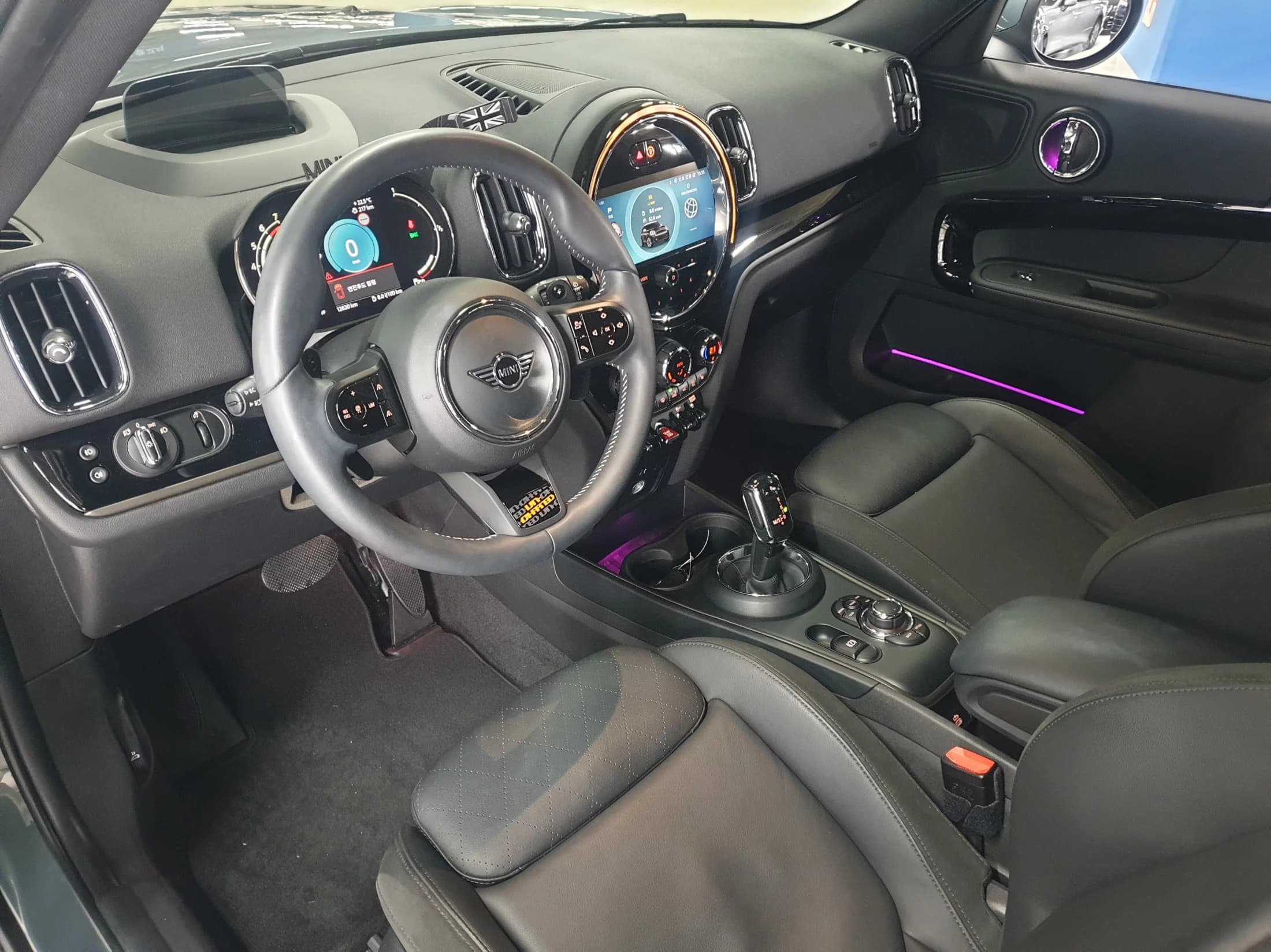 MINI Countryman ALL4 Uncharted Edition 2nd, 2024 г. 12715 км. — фото 10