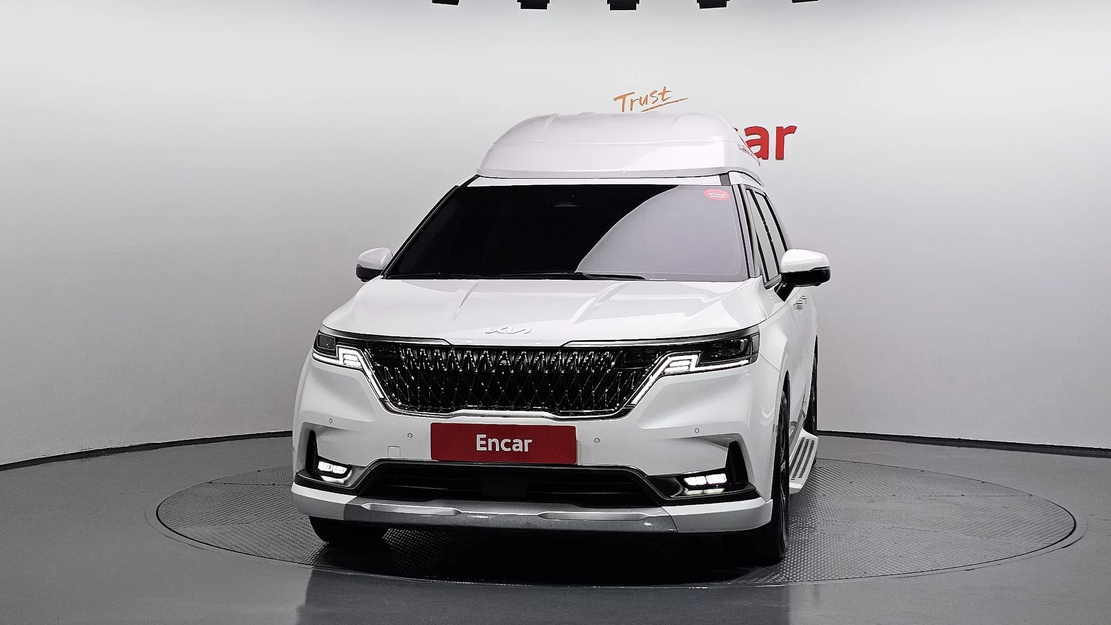 Kia Carnival Gasoline 9-Seater Hi-Limousine Signature, 2023 г. 40832 км. — фото 3