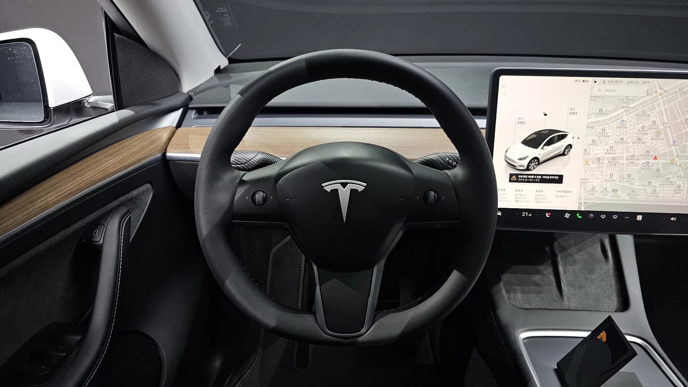 Tesla Model Y RWD, электромобиль, 2023 г. 20947 км. — фото 13