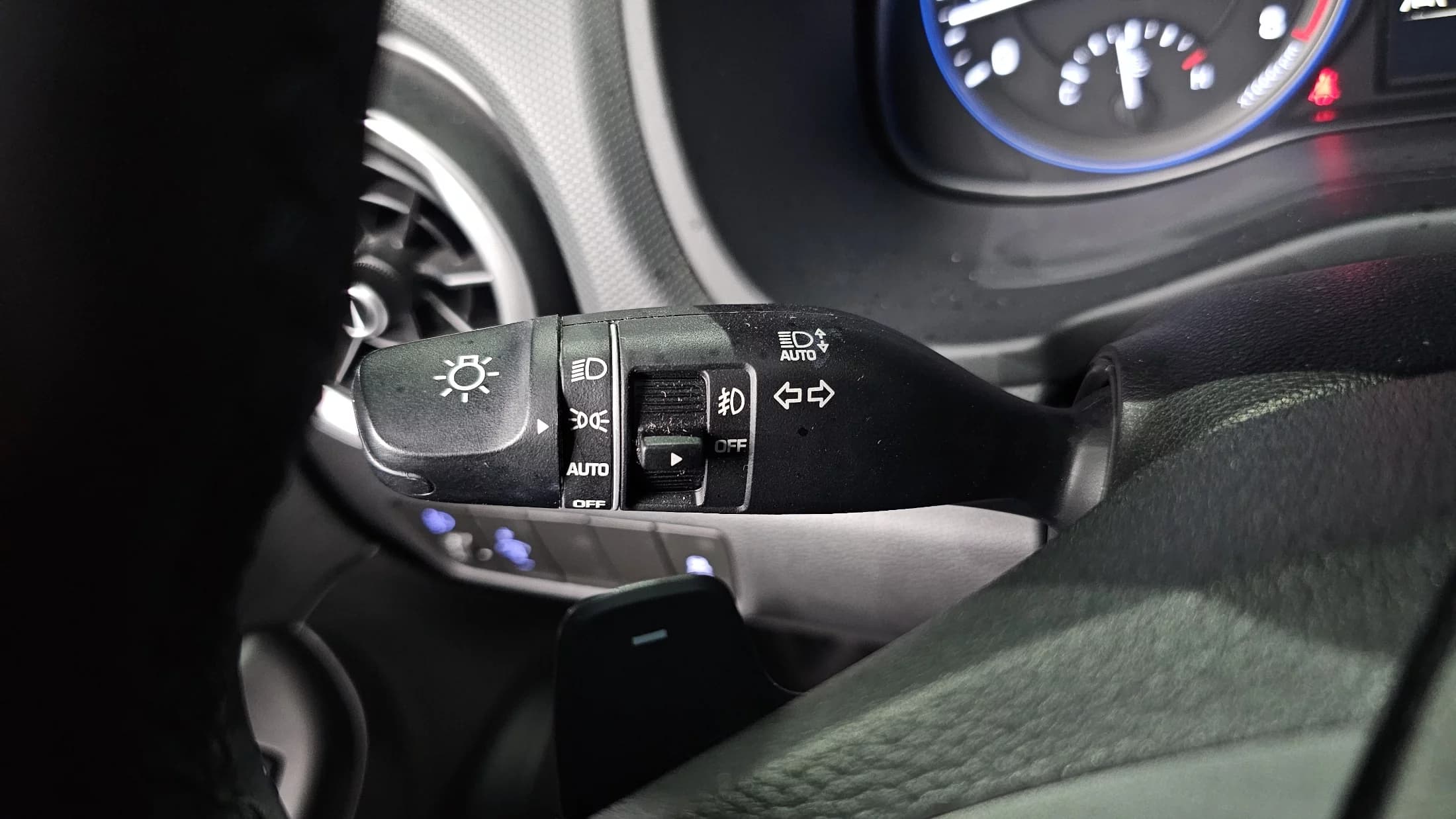Hyundai Kona Gasoline 1.6 Turbo 2WD Modern, 2021 г. 52772 км. — фото 19