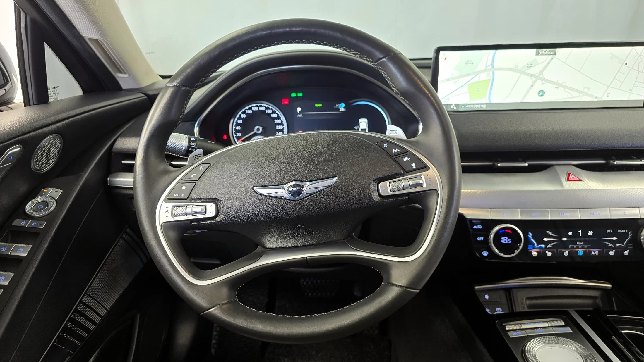 Genesis Electrified G80 e-AWD, электромобиль, 2022 г. 98498 км. — фото 13