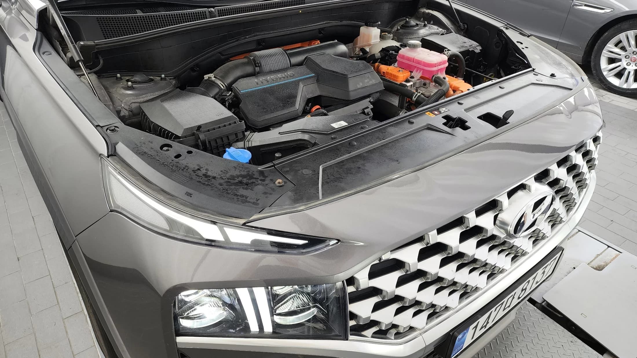 Hyundai Santa Fe HEV 1.6 2WD Prestige, гибрид, 2021 г. 111396 км. — фото 6