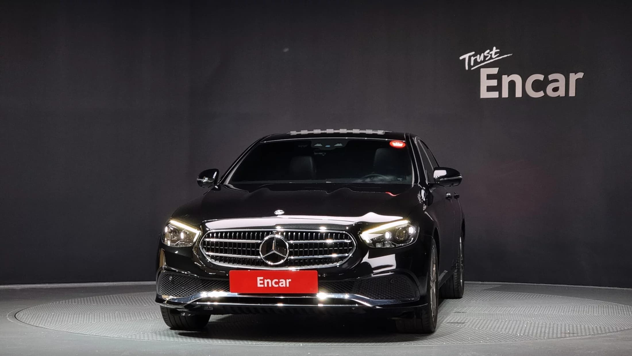 Mercedes-Benz E-Class E350 4MATIC Avantgarde, 2021 г. 29491 км. — фото 3