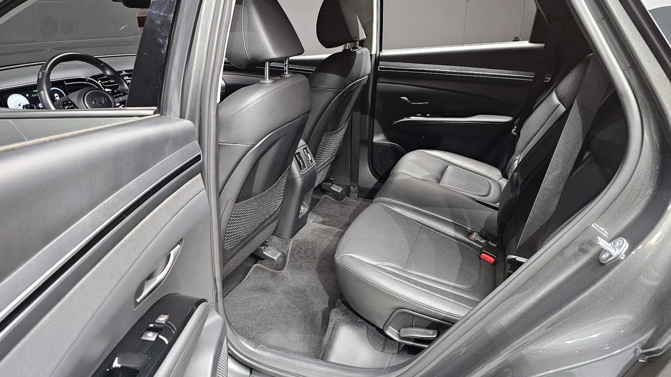 Hyundai Tucson Gasoline 1.6 Turbo 4WD Adventure, 2023 г. 25223 км. — фото 12