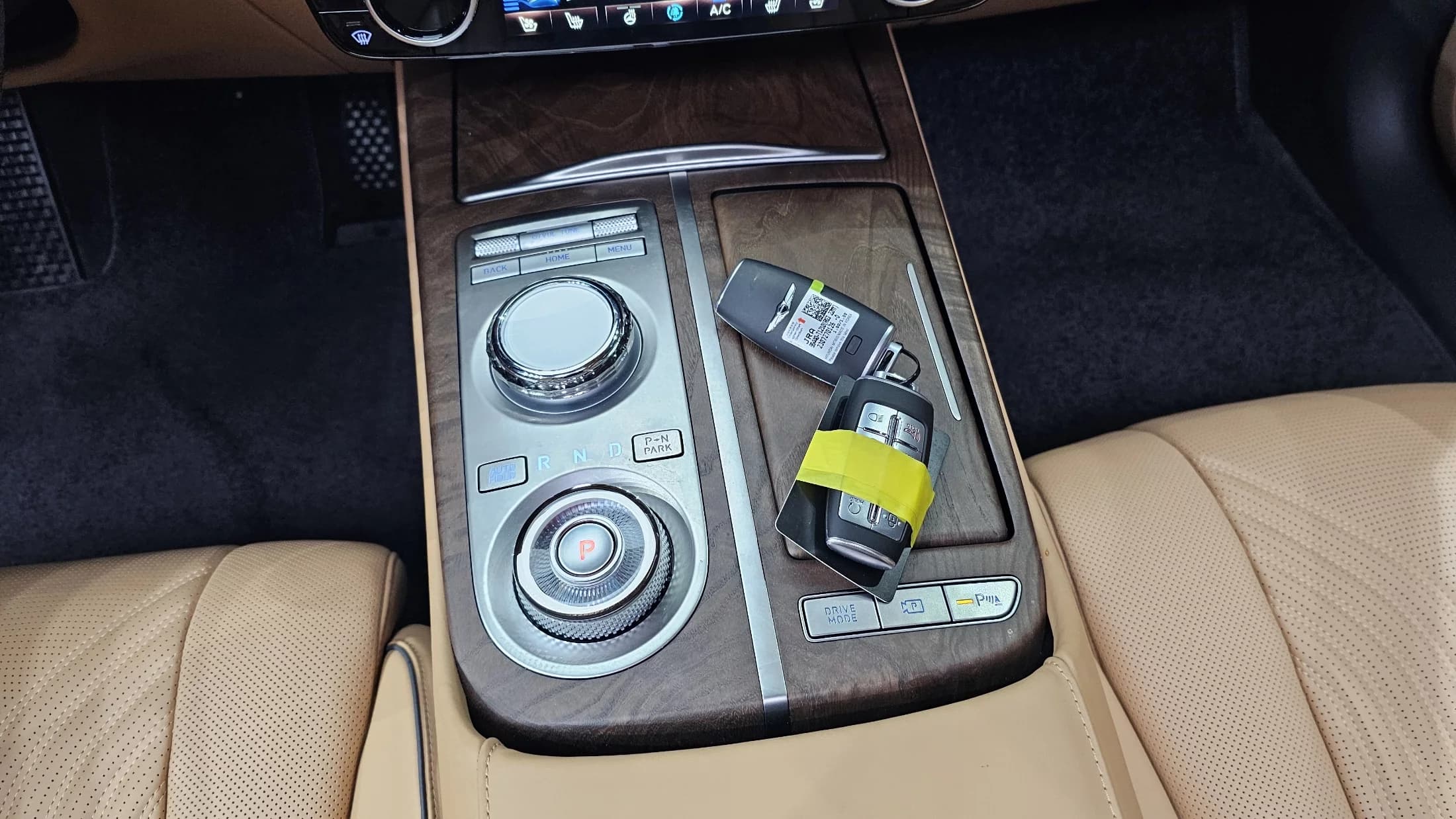 Genesis G80 Gasoline 2.5 Turbo AWD, 2023 г. 18492 км. — фото 9