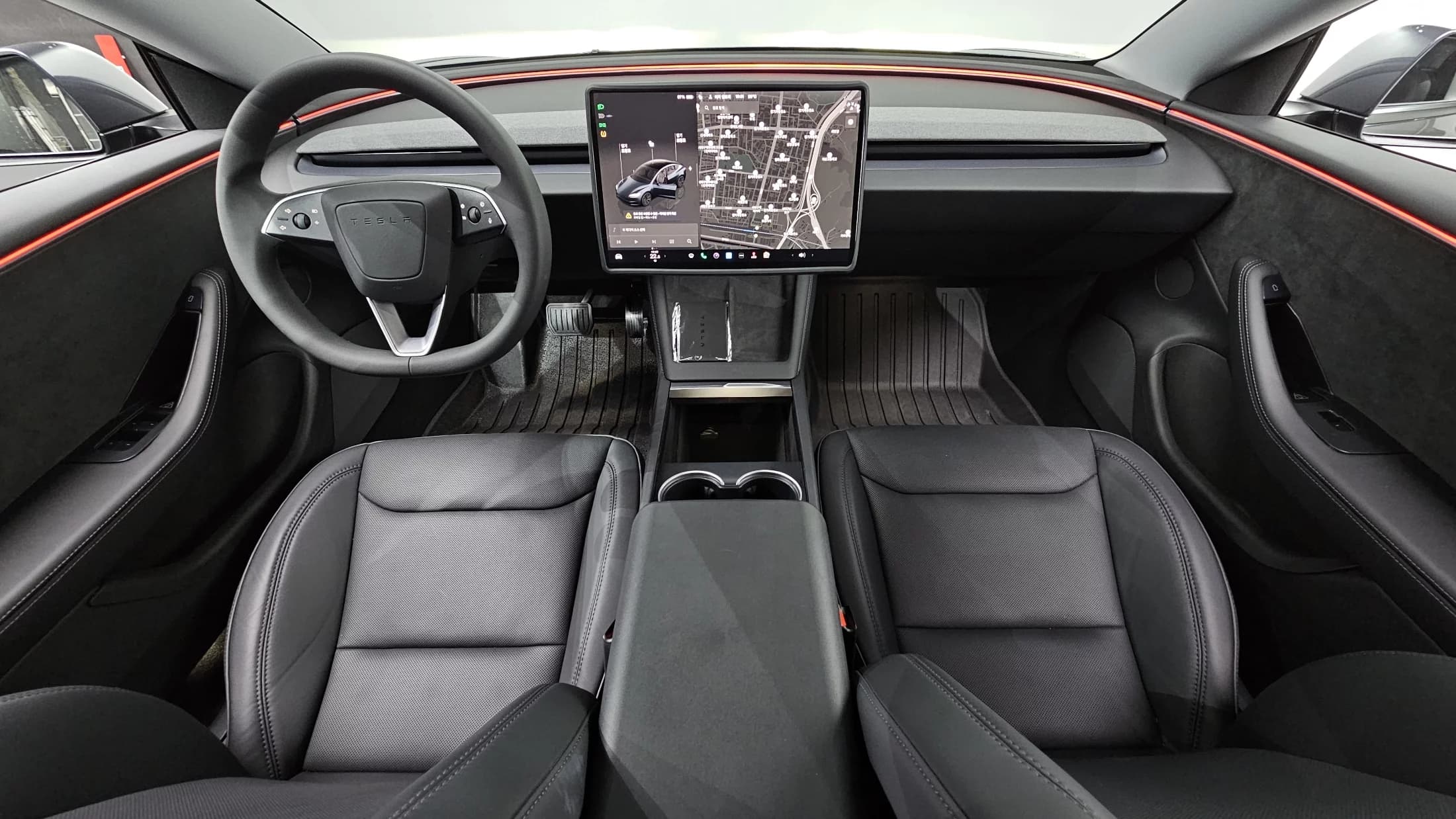 Tesla MODEL 3 Long Range, электромобиль, 2025 г. 9421 км. — фото 7