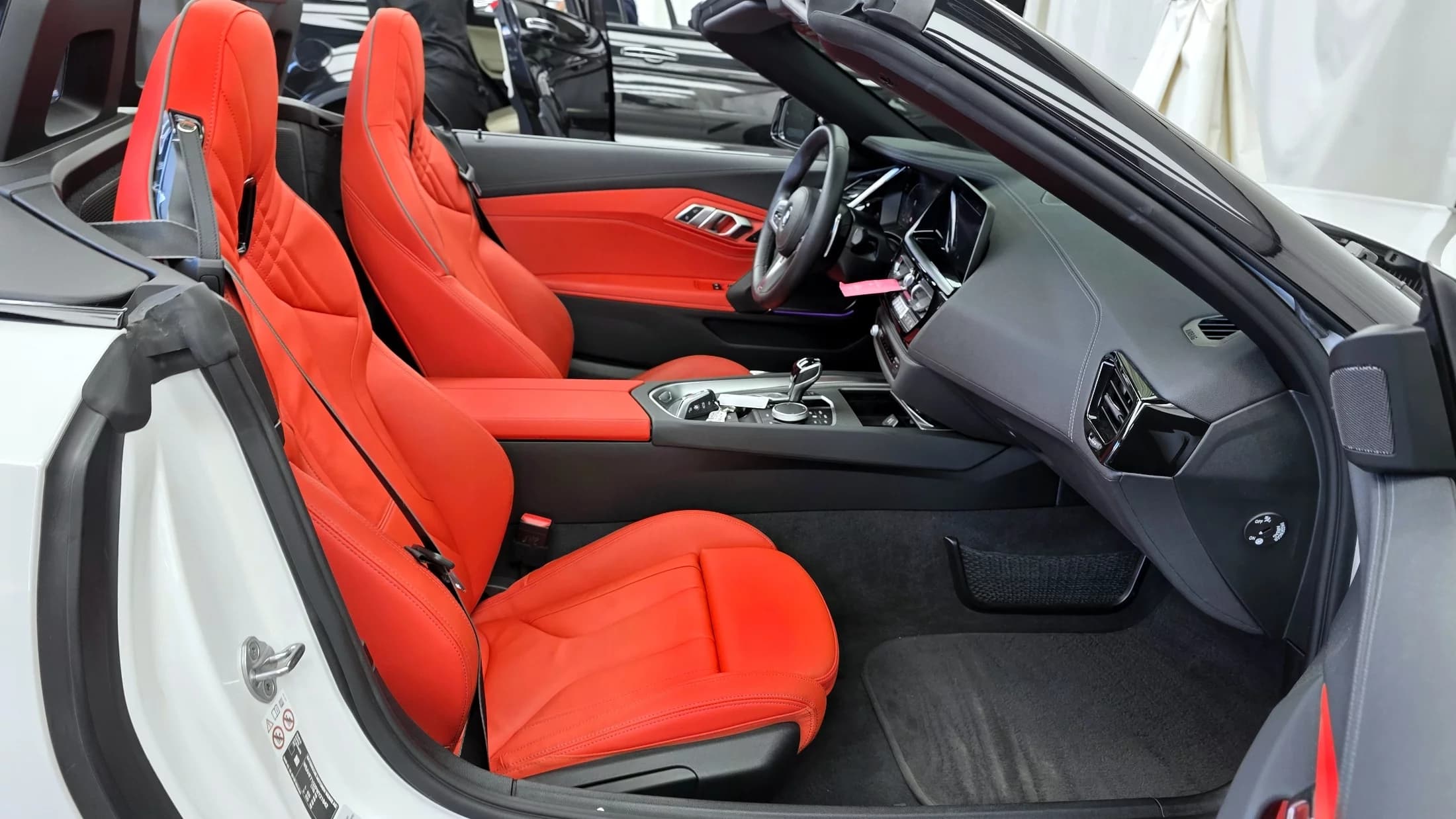 BMW Z4 sDrive20i M Sport, 2023 г. 14324 км. — фото 11