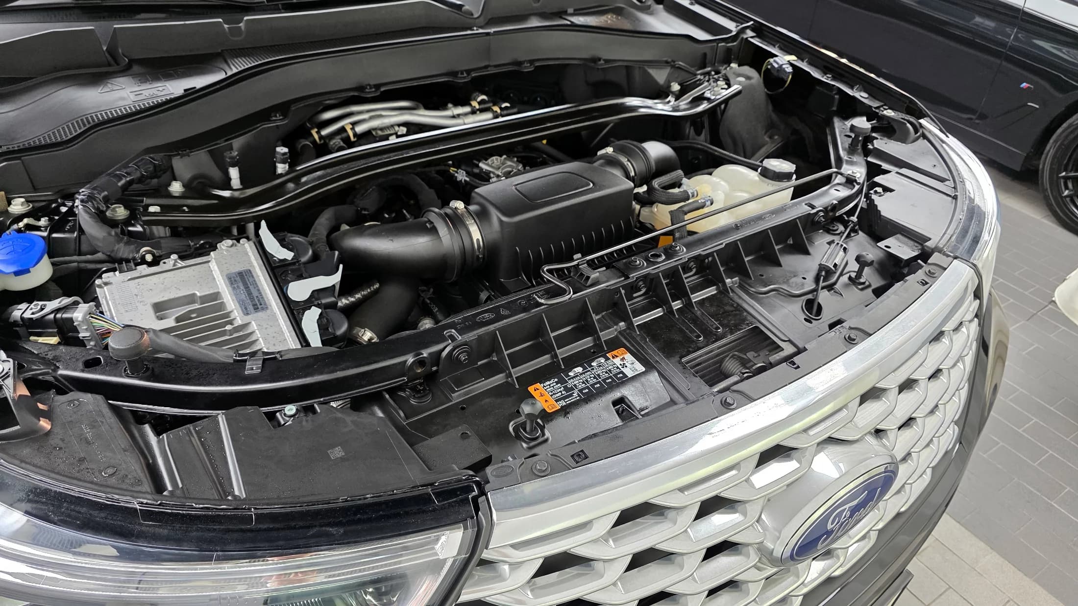 Ford EXPLORER 3.0 Platinum 4WD, 2023 г. 48588 км. — фото 6