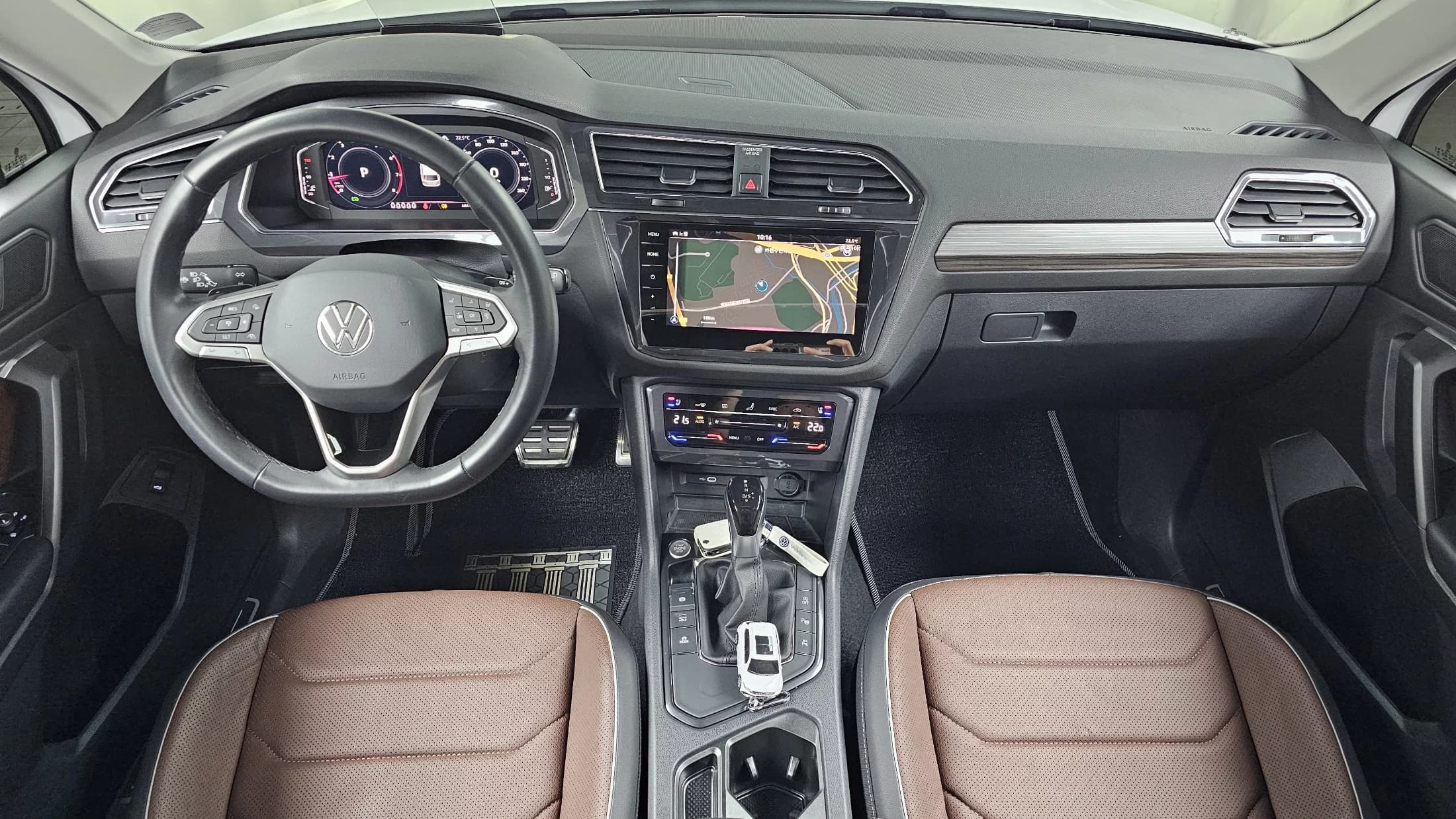 Volkswagen TIGUAN 2.0 TSI Prestige, 2023 г. 6933 км. — фото 7
