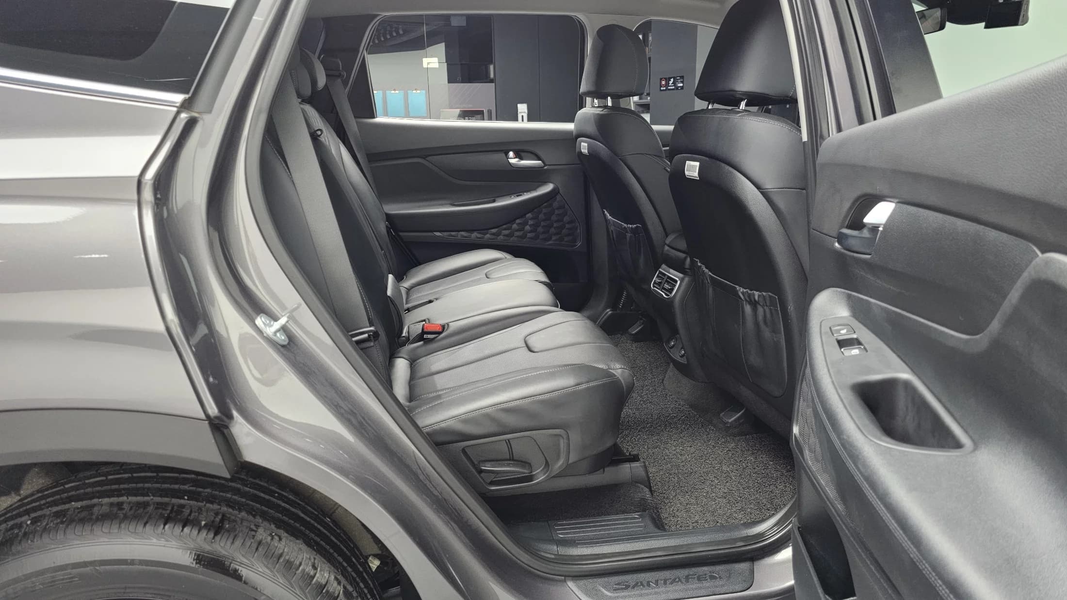 Hyundai Santa Fe Gasoline 2.5T 2WD Exclusive, 2023 г. 34988 км. — фото 12