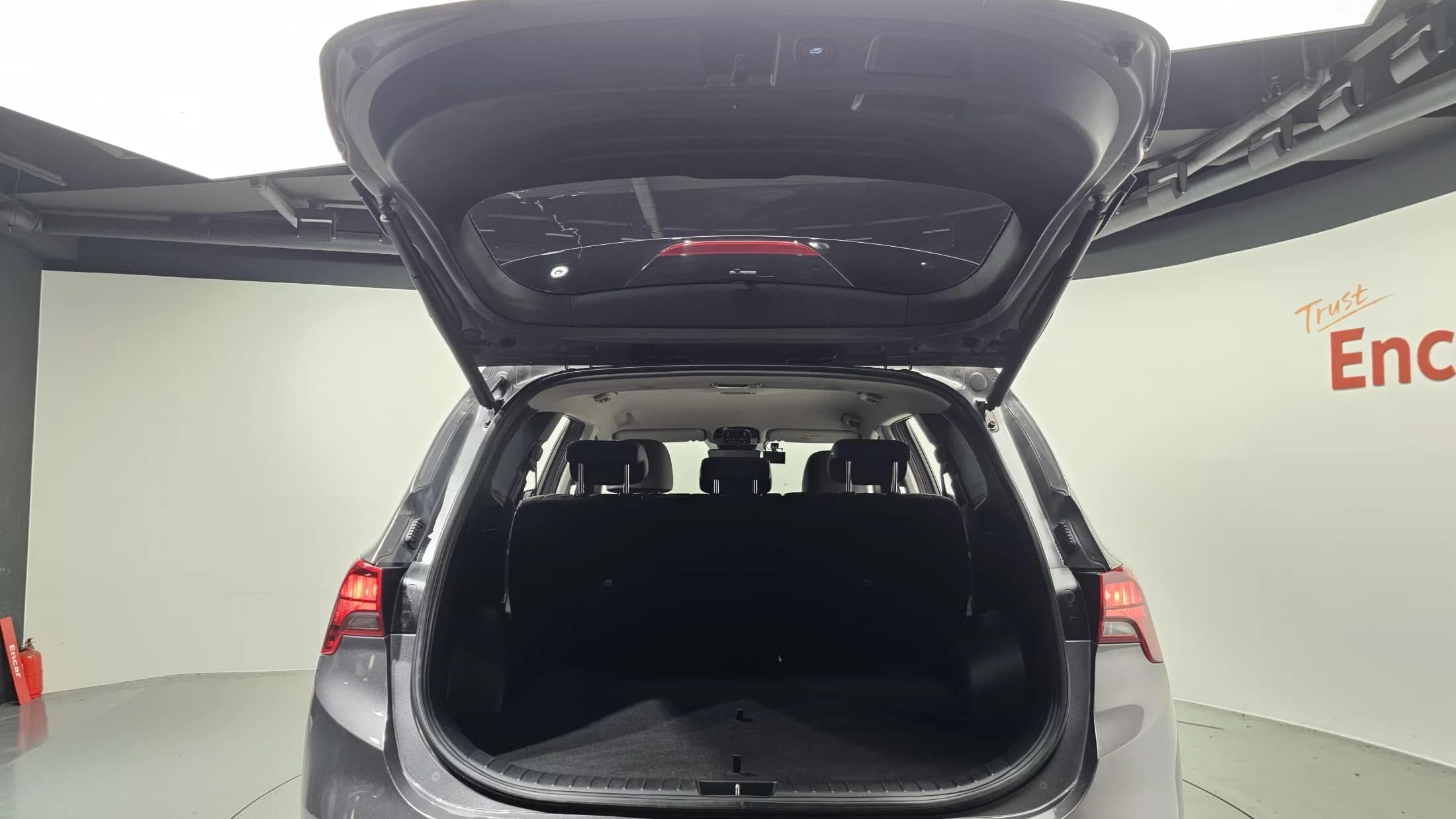 Hyundai Santa Fe Gasoline 2.5T 2WD Exclusive, 2023 г. 34988 км. — фото 20