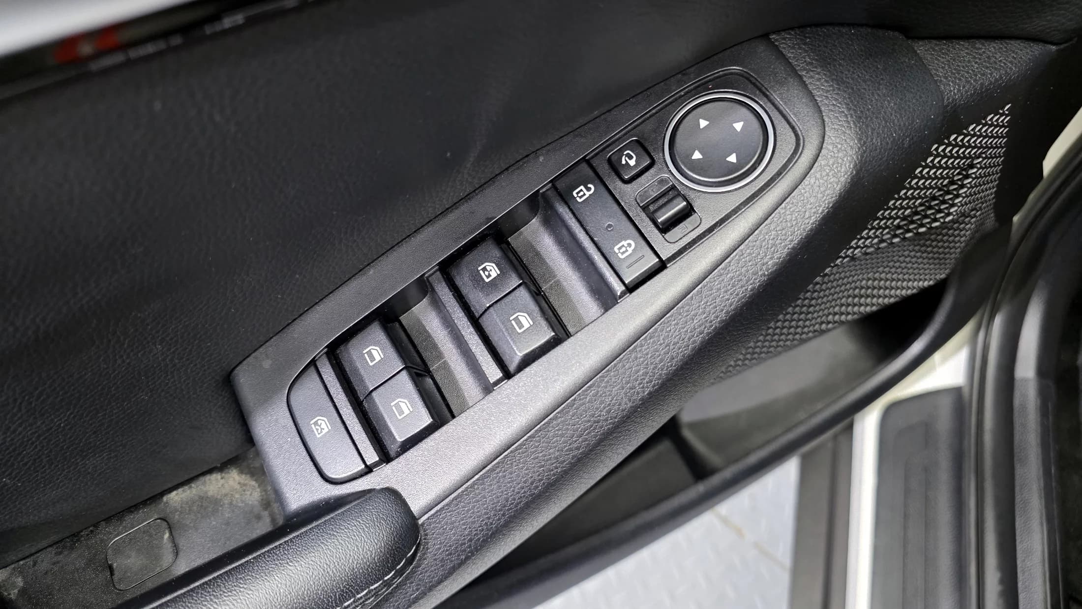 Kia Seltos Gasoline 1.6 Turbo 2WD Prestige, 2021 г. 70161 км. — фото 14