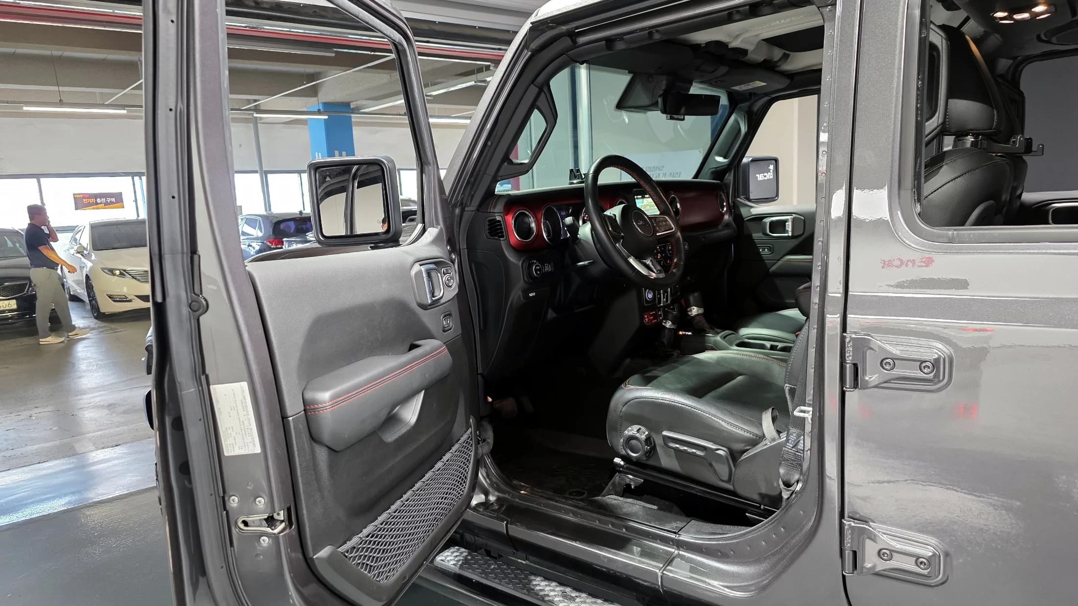 Jeep GLADIATOR 3.6 Rubicon, 2022 г. 23840 км. — фото 10