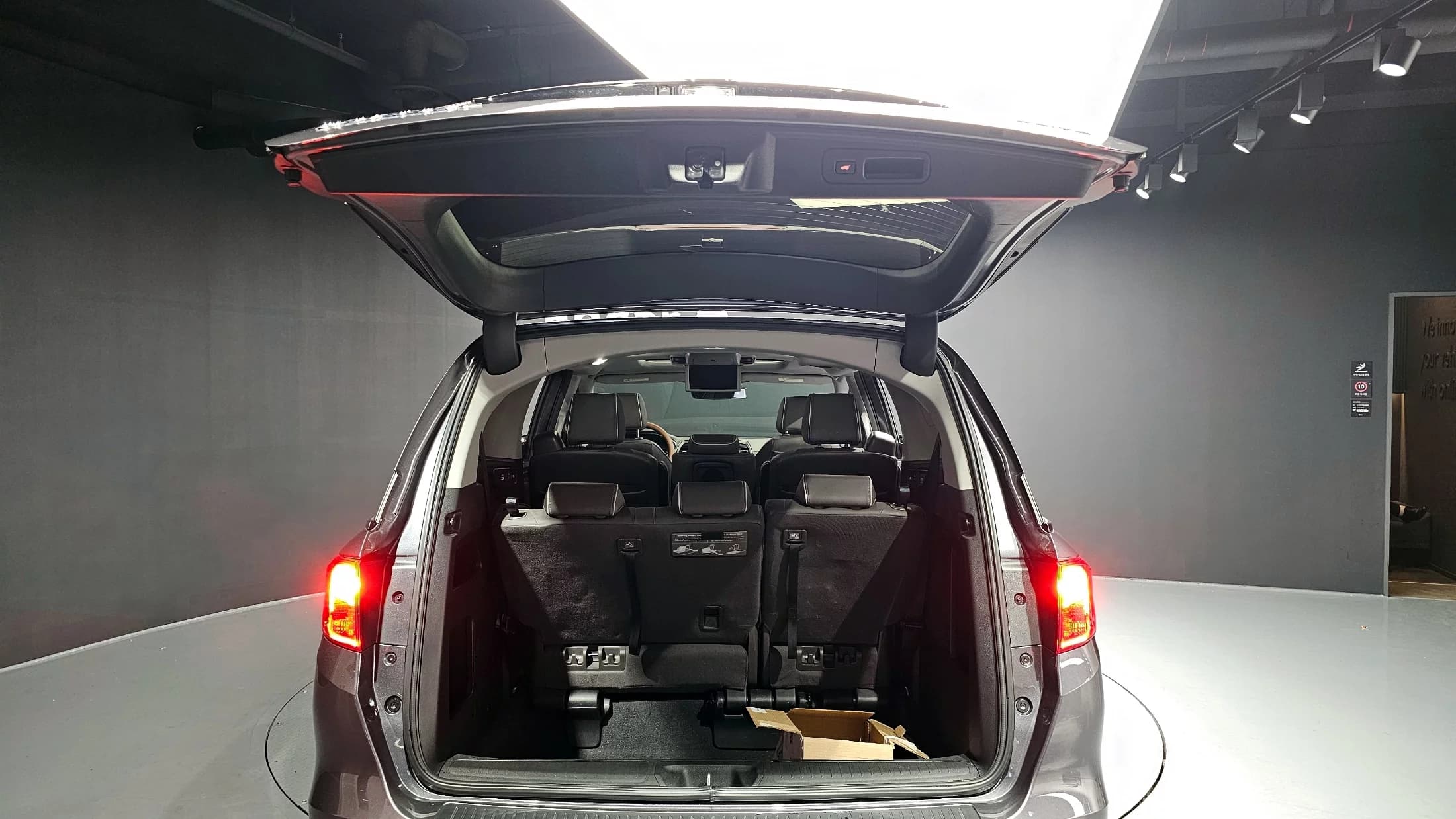 Honda ODYSSEY 3.5 5th, 2021 г. 42111 км. — фото 20