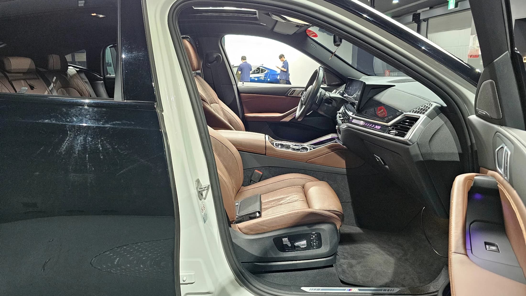 BMW X6 xDrive40i M Sport, 2024 г. 44674 км. — фото 10