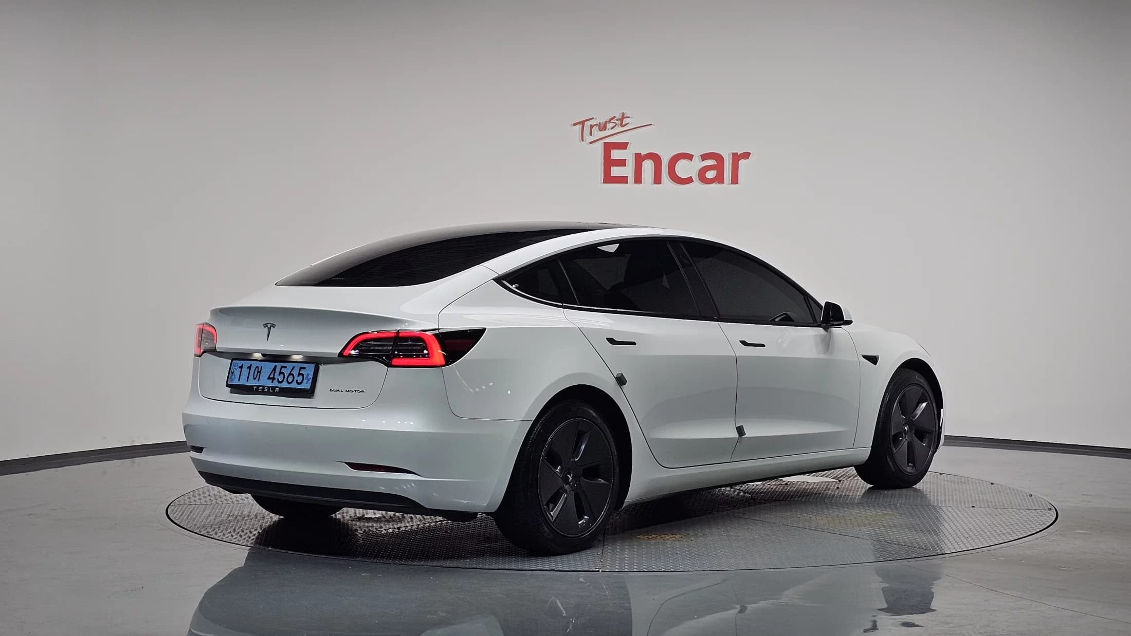 Tesla MODEL 3 Long Range, электромобиль, 2021 г. 50762 км. — фото 2
