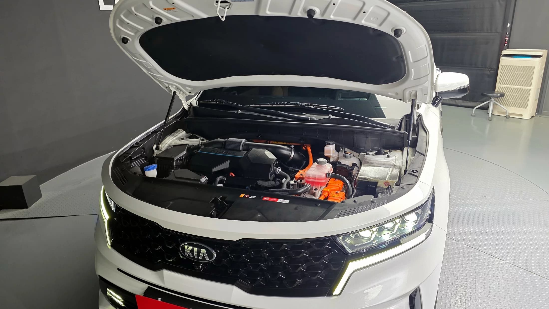 Kia Sorento HEV 1.6 2WD Gravity, гибрид, 2021 г. 76426 км. — фото 6