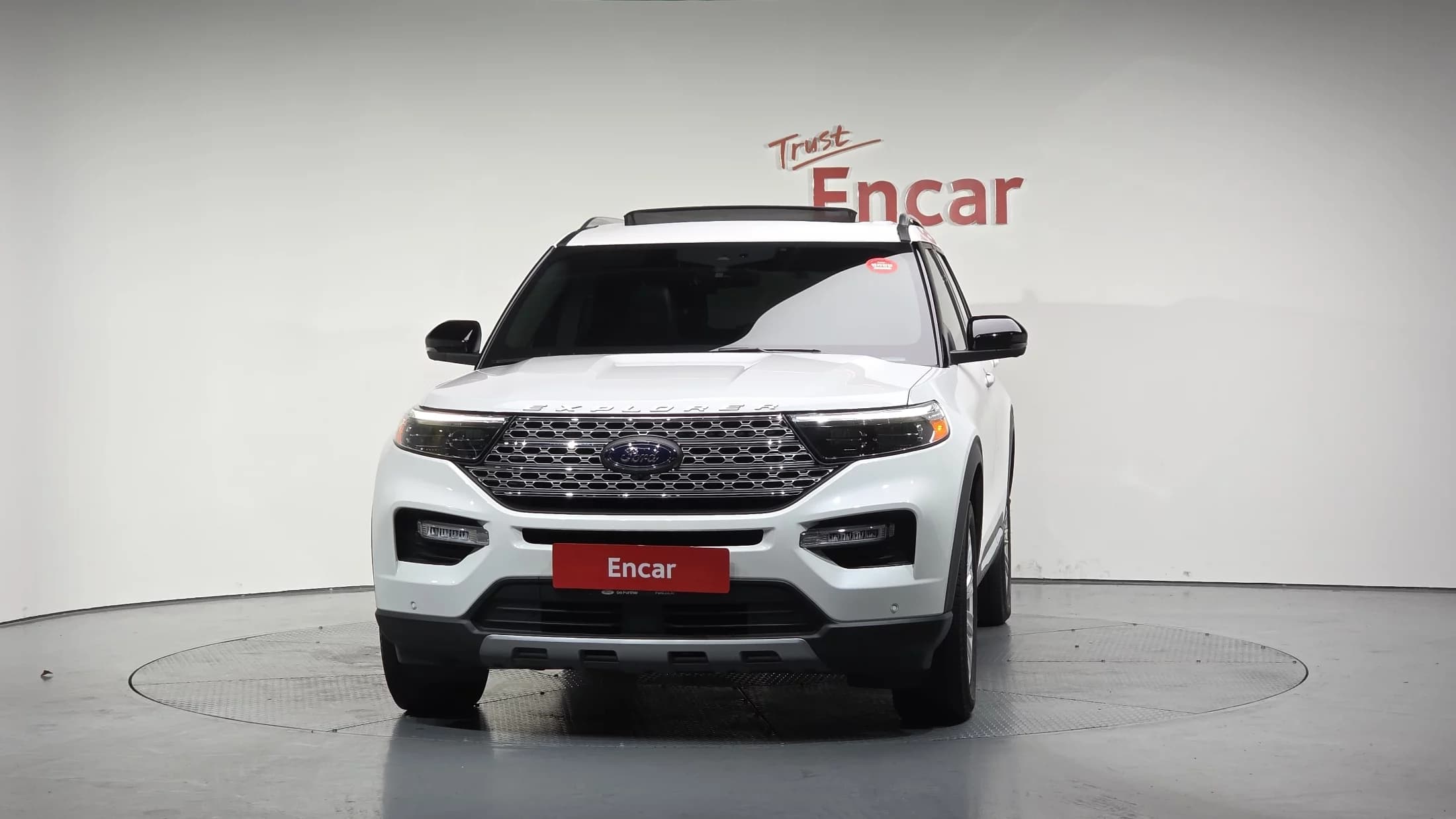Ford EXPLORER 2.3 LimIted 4WD, 2021 г. 34756 км. — фото 2