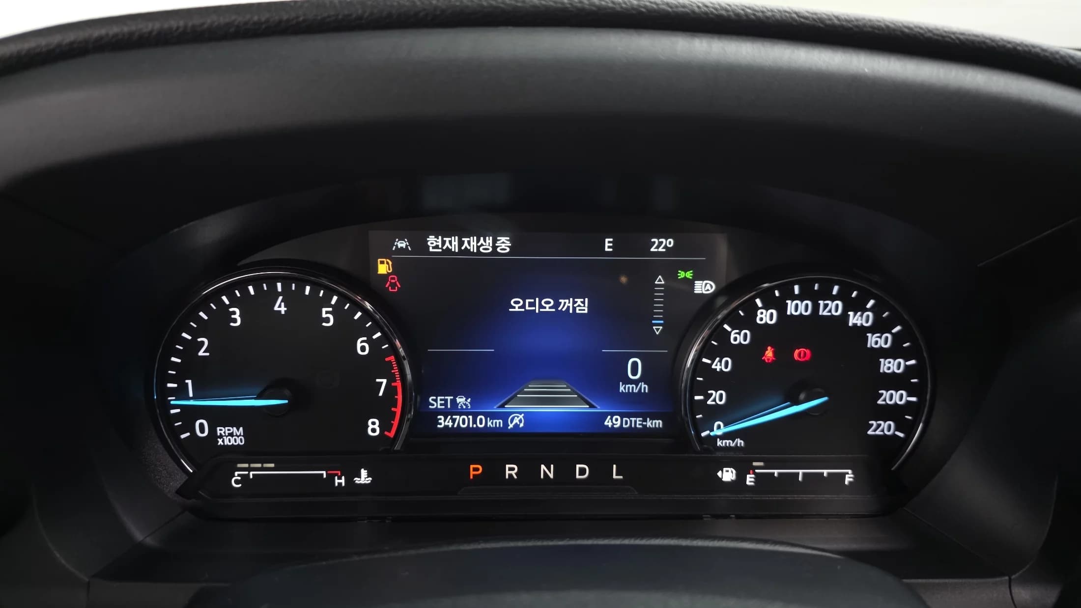 Ford EXPLORER 2.3 LimIted 4WD, 2021 г. 34756 км. — фото 7