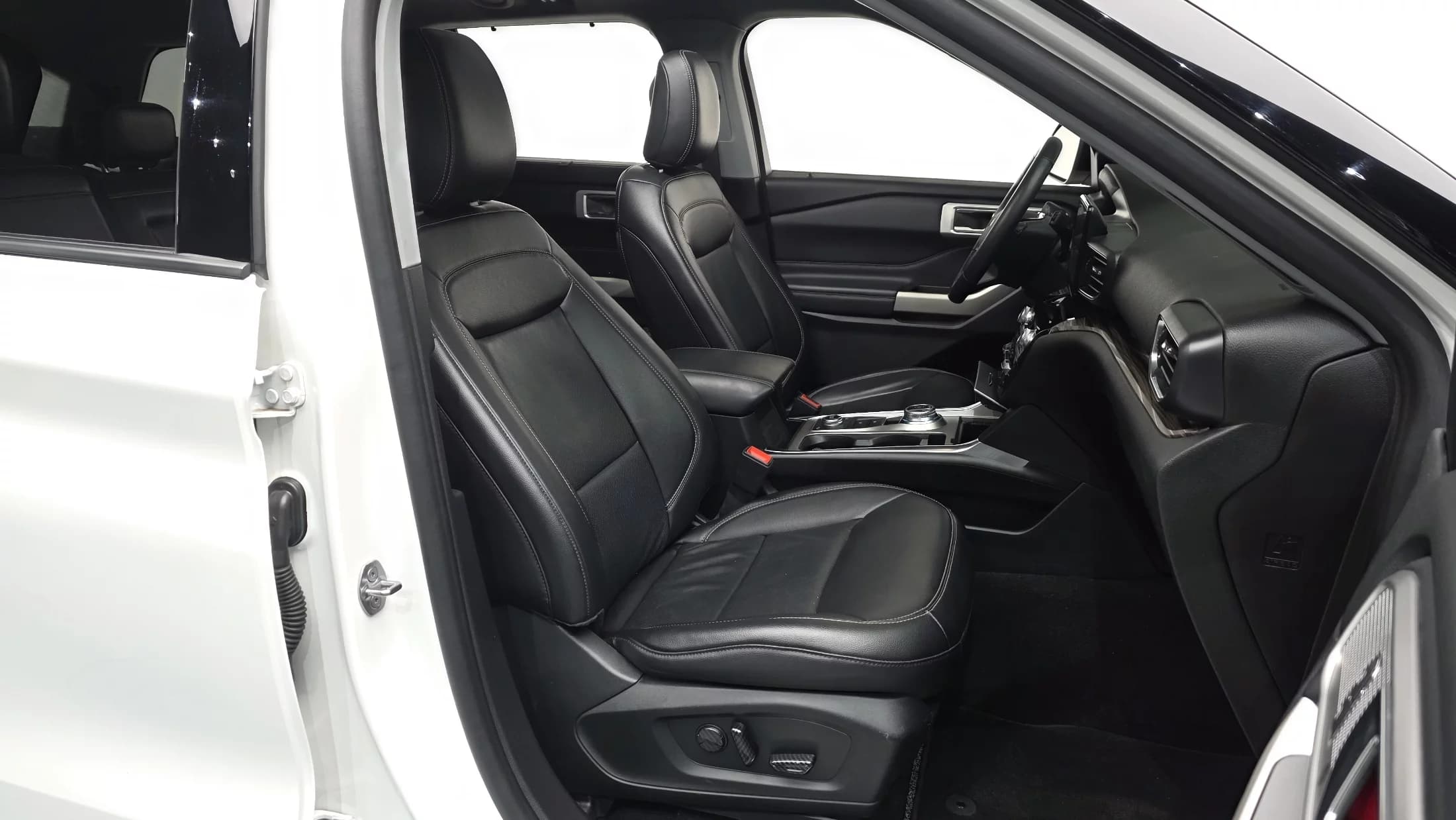 Ford EXPLORER 2.3 LimIted 4WD, 2021 г. 34756 км. — фото 9