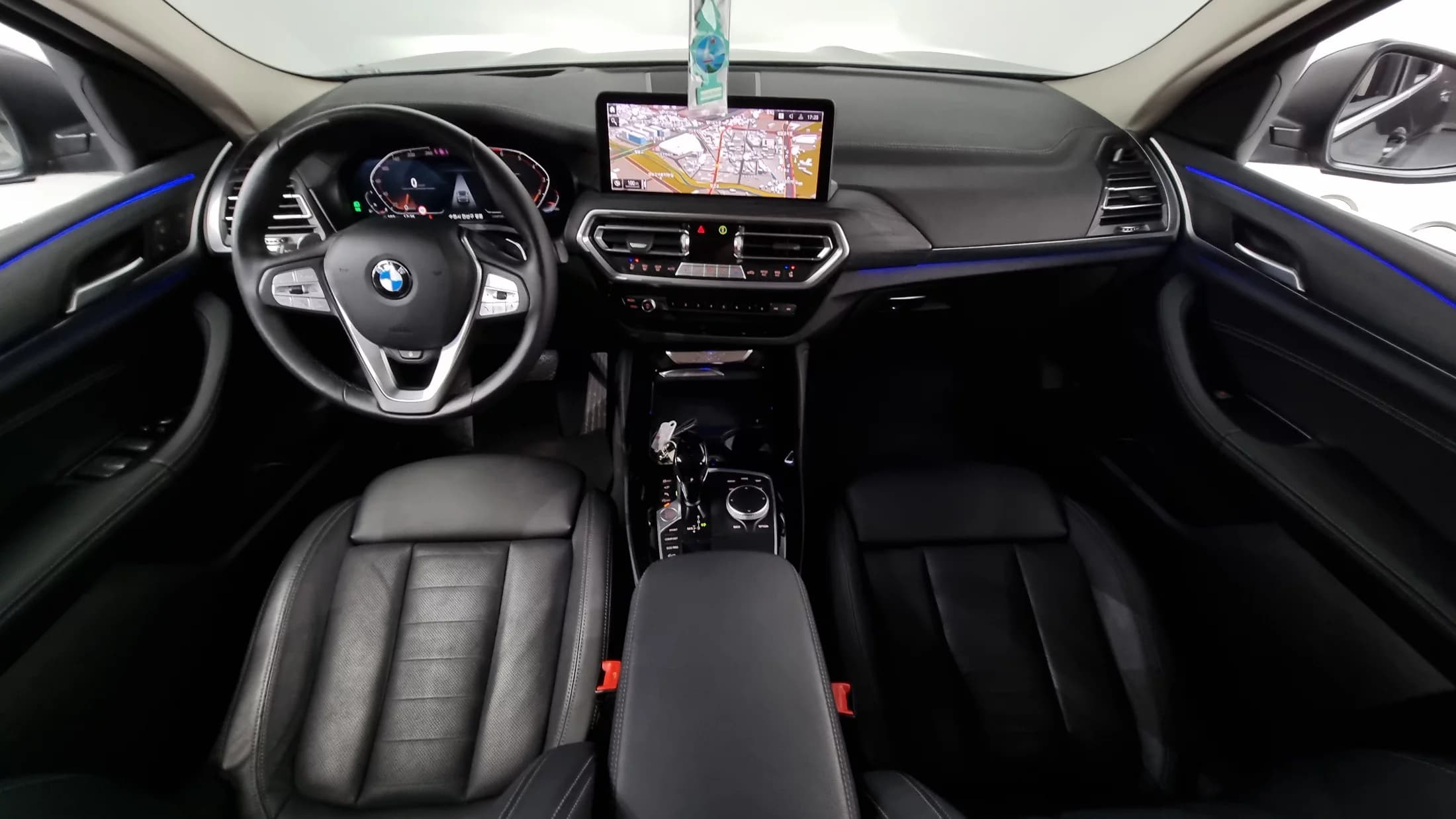 BMW X4 xDrive20i xLine, 2023 г. 100474 км. — фото 7