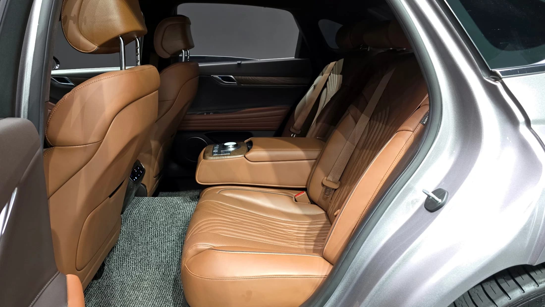 Genesis G80 Gasoline 3.5 Turbo AWD, 2023 г. 49885 км. — фото 12