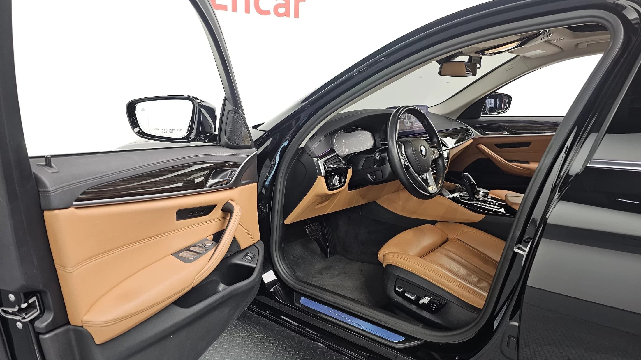 BMW 5-Series 520i Luxury, 2021 г. 88581 км. — фото 11