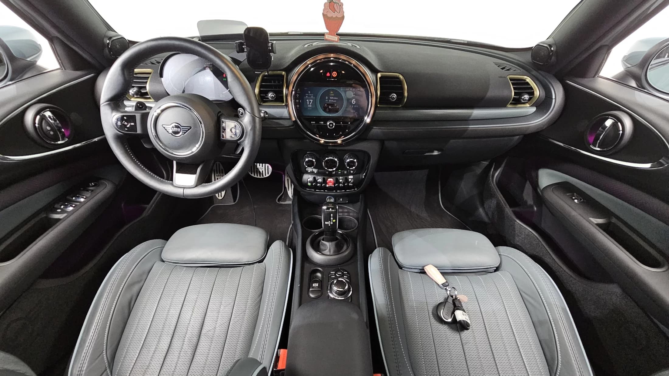 MINI Clubman Untold Edition 2nd Gen, 2022 г. 44293 км. — фото 7