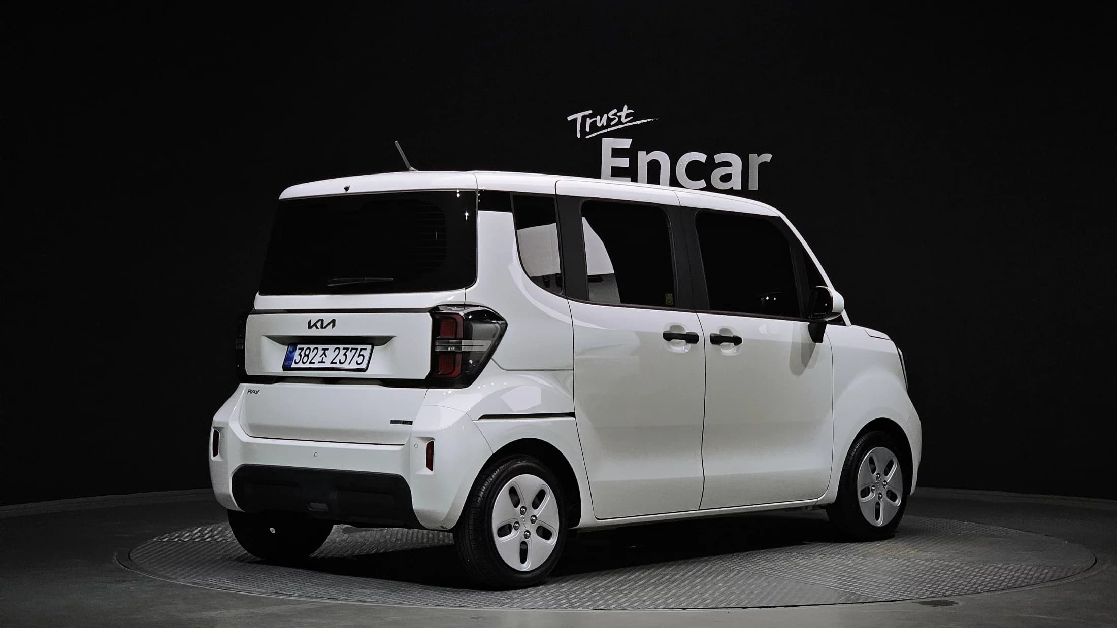 Kia RAY Van 2-Seater Prestige, 2022 г. 99703 км. — фото 2