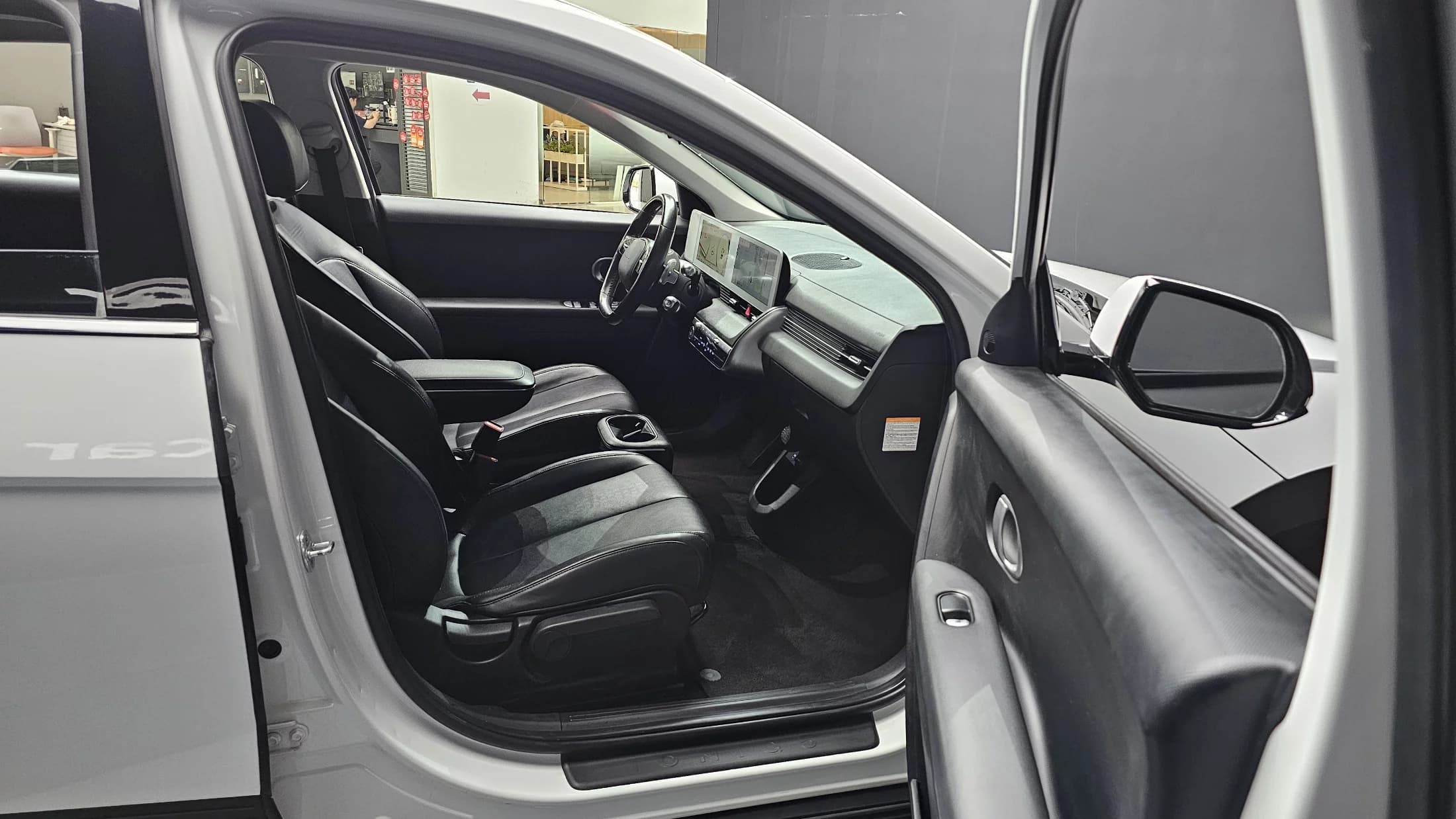 Hyundai Ioniq 5 Long range Exclusive, электромобиль, 2021 г. 132846 км. — фото 10