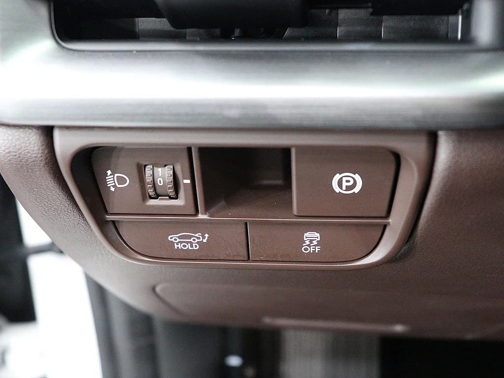Hyundai Grandeur 2,5 Gasoline 2WD Premium, 2023 г. 31656 км. — фото 11
