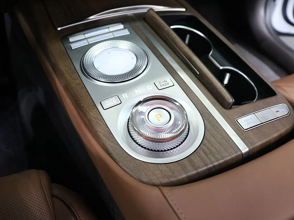 Genesis G80 Gasoline 2.5 Turbo AWD, 2022 г. 39212 км. — фото 12