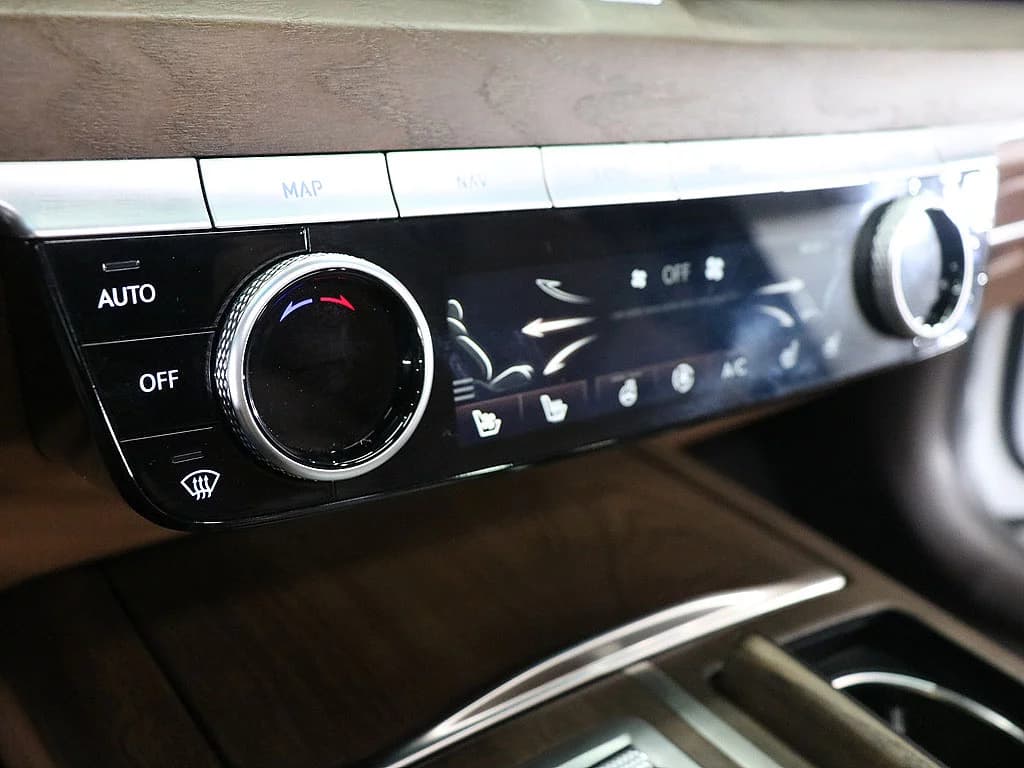 Genesis G80 Gasoline 2.5 Turbo AWD, 2022 г. 39212 км. — фото 9