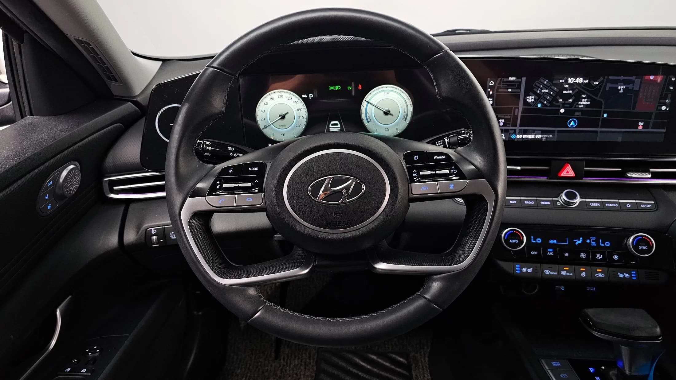 Hyundai AVANTE (Хендай Элантра) Inspiration, гибрид, 2021 г. 97662 км. — фото 13