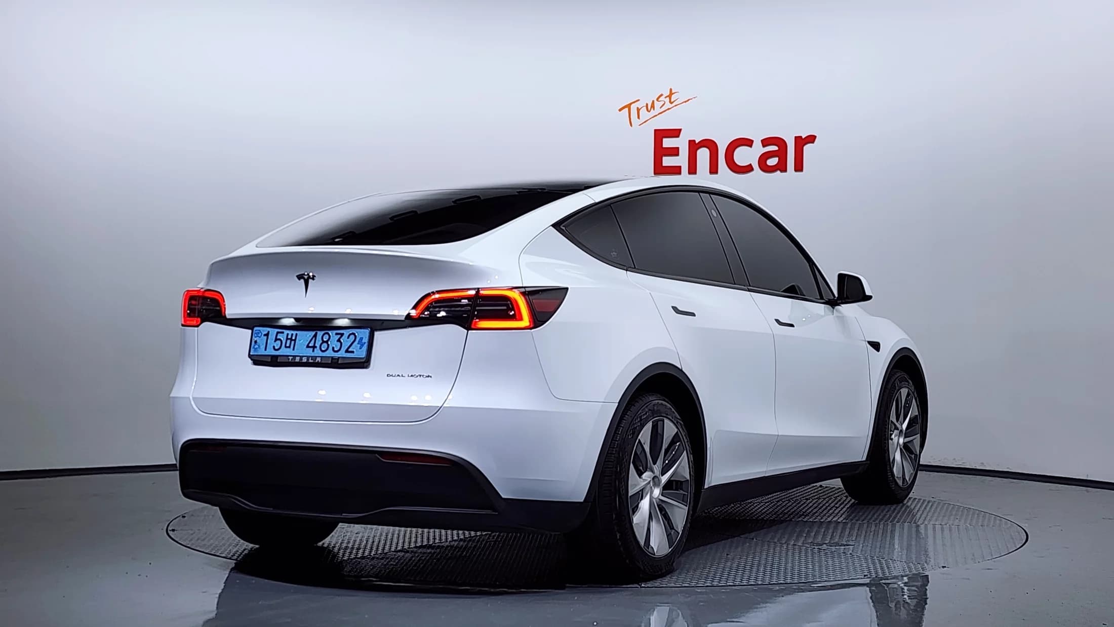 Tesla Model Y RWD, электромобиль, 2023 г. 31477 км. — фото 2