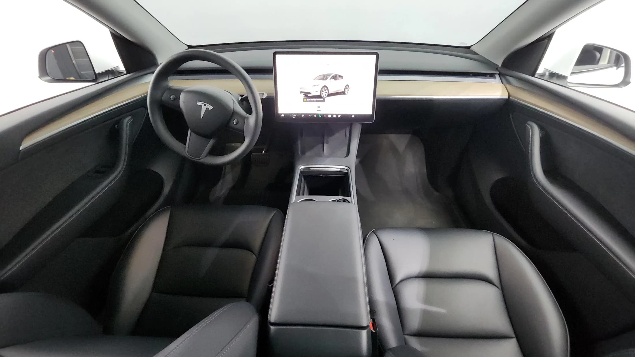 Tesla Model Y RWD, электромобиль, 2023 г. 31477 км. — фото 7