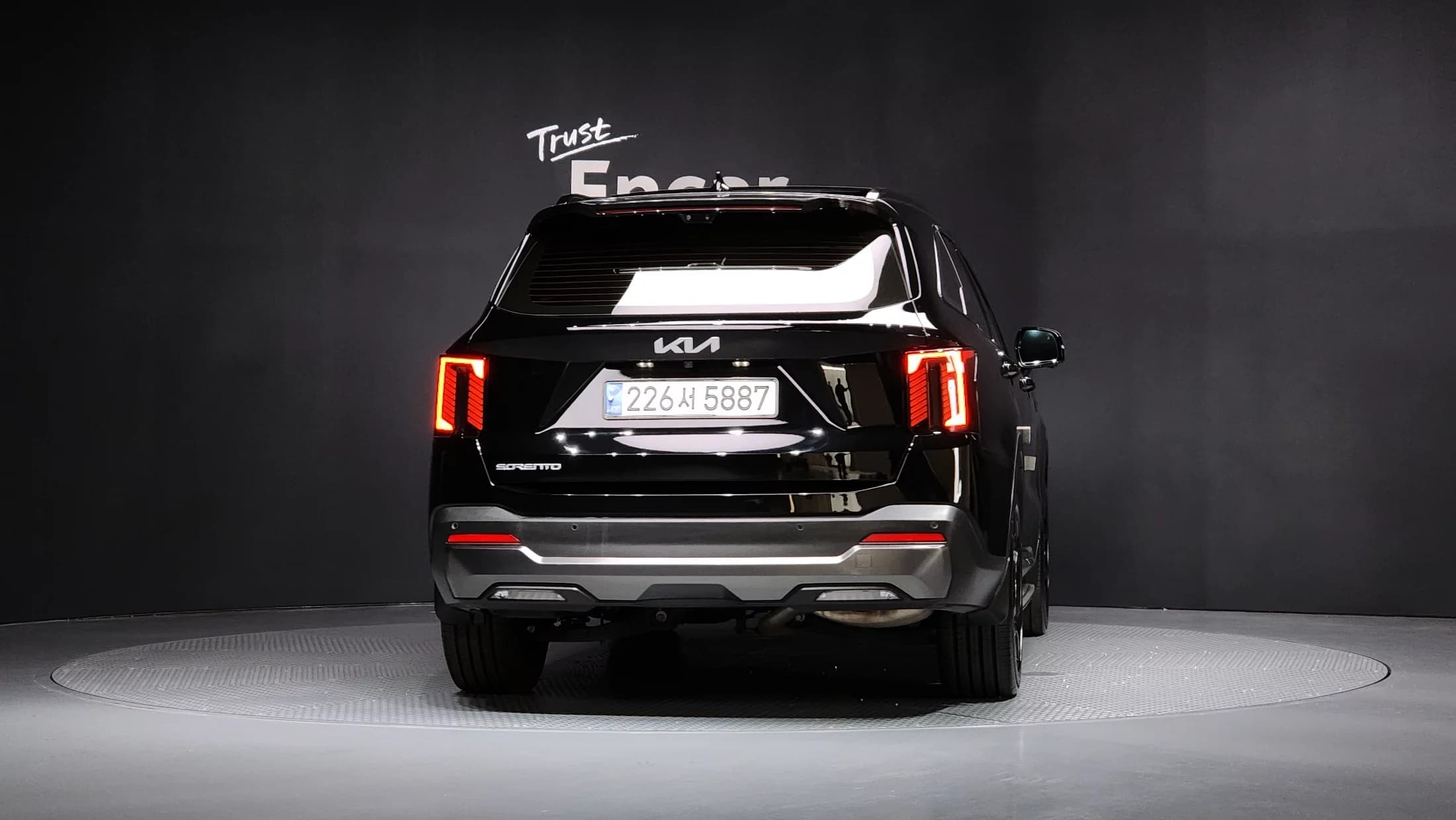 Kia Sorento Diesel 2.2 2WD Gravity, 2023 г. 61281 км. — фото 4