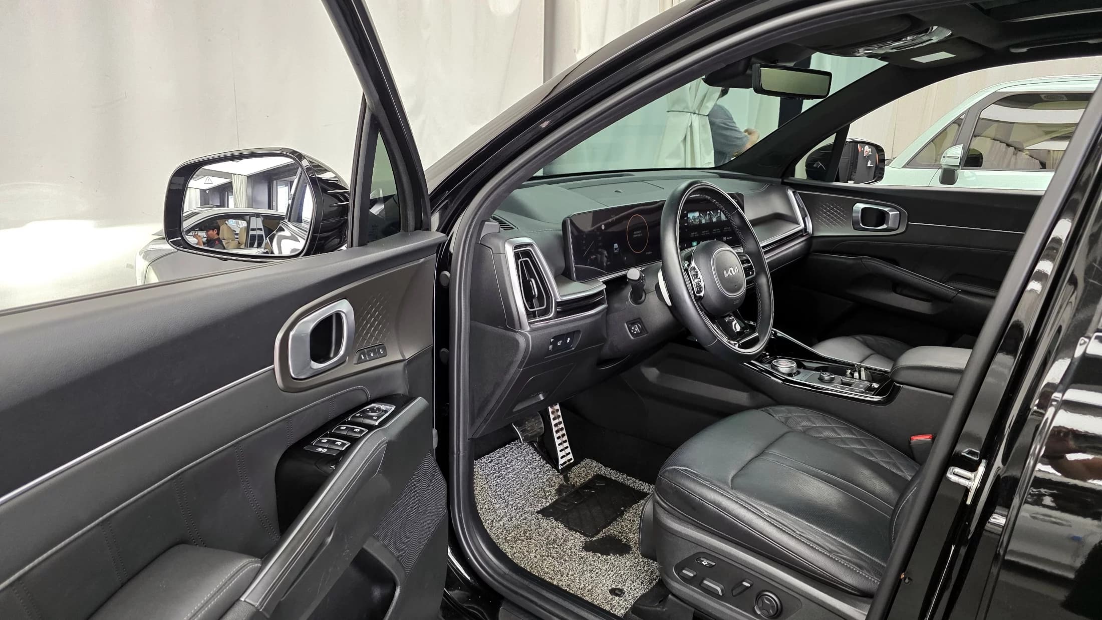 Kia Sorento Diesel 2.2 2WD Gravity, 2023 г. 61281 км. — фото 10