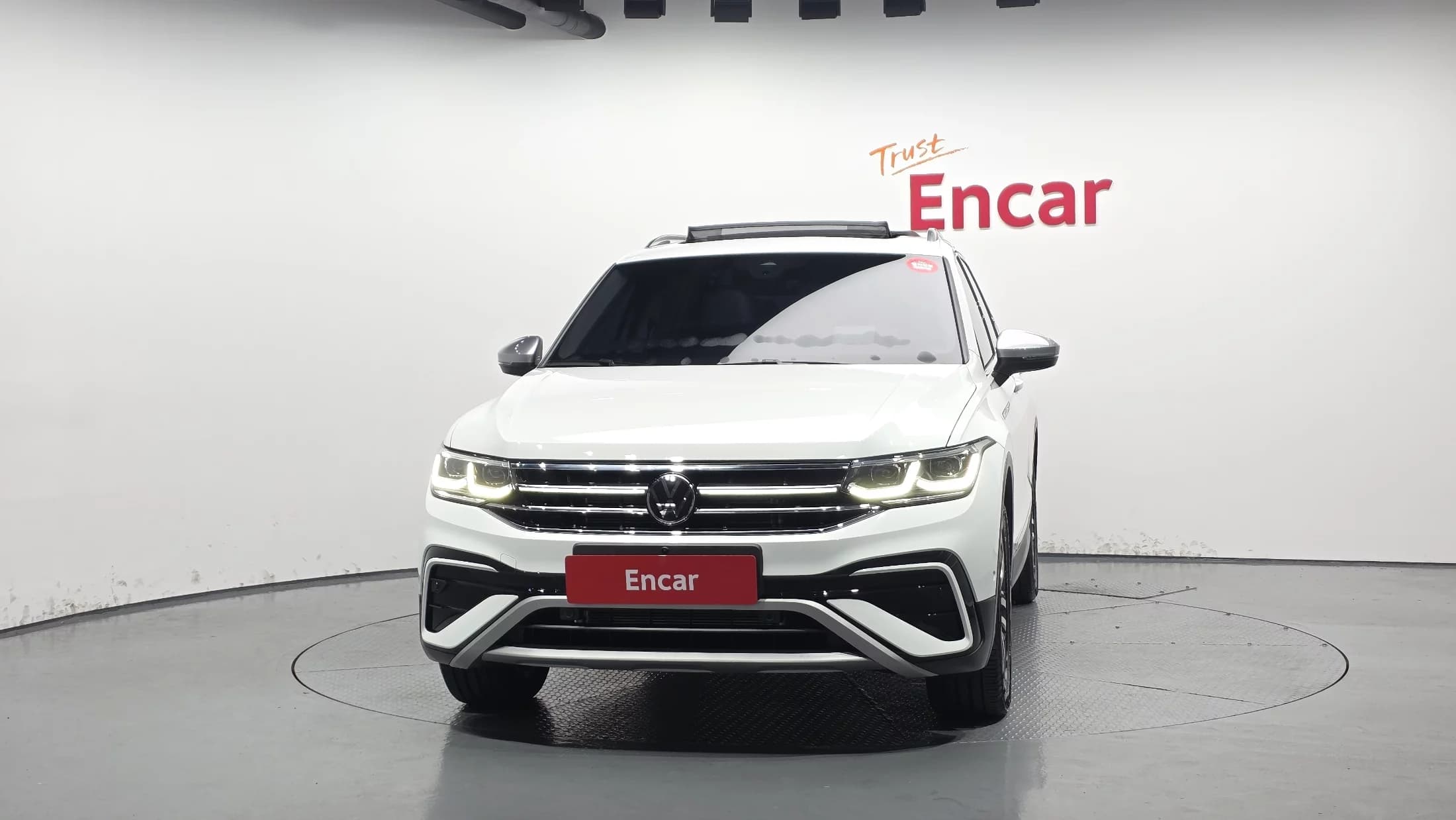 Volkswagen TIGUAN 2.0 TSI Prestige, 2023 г. 15521 км. — фото 3