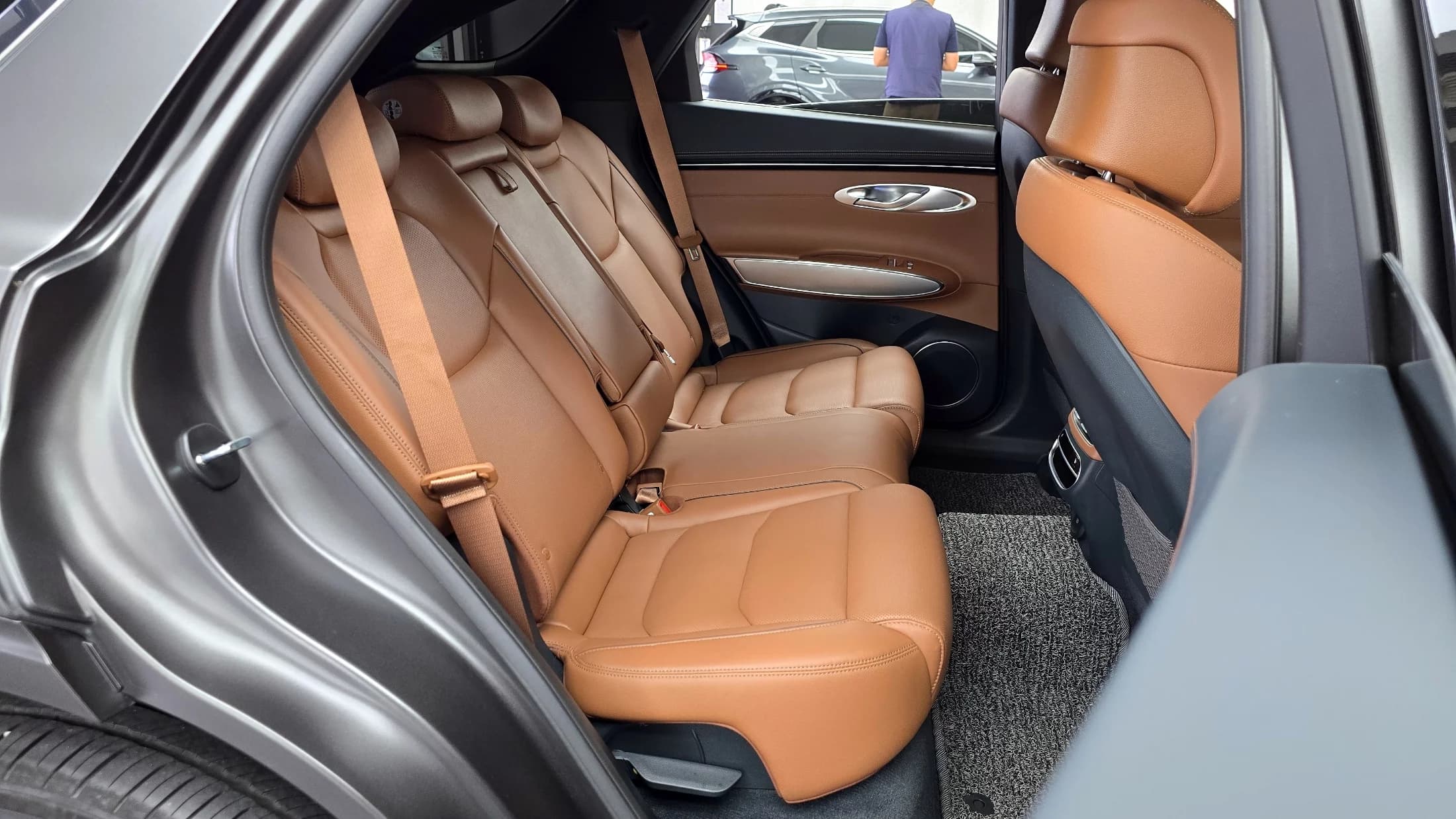 Genesis GV70 2.5T Gasoline AWD, 2023 г. 24530 км. — фото 12