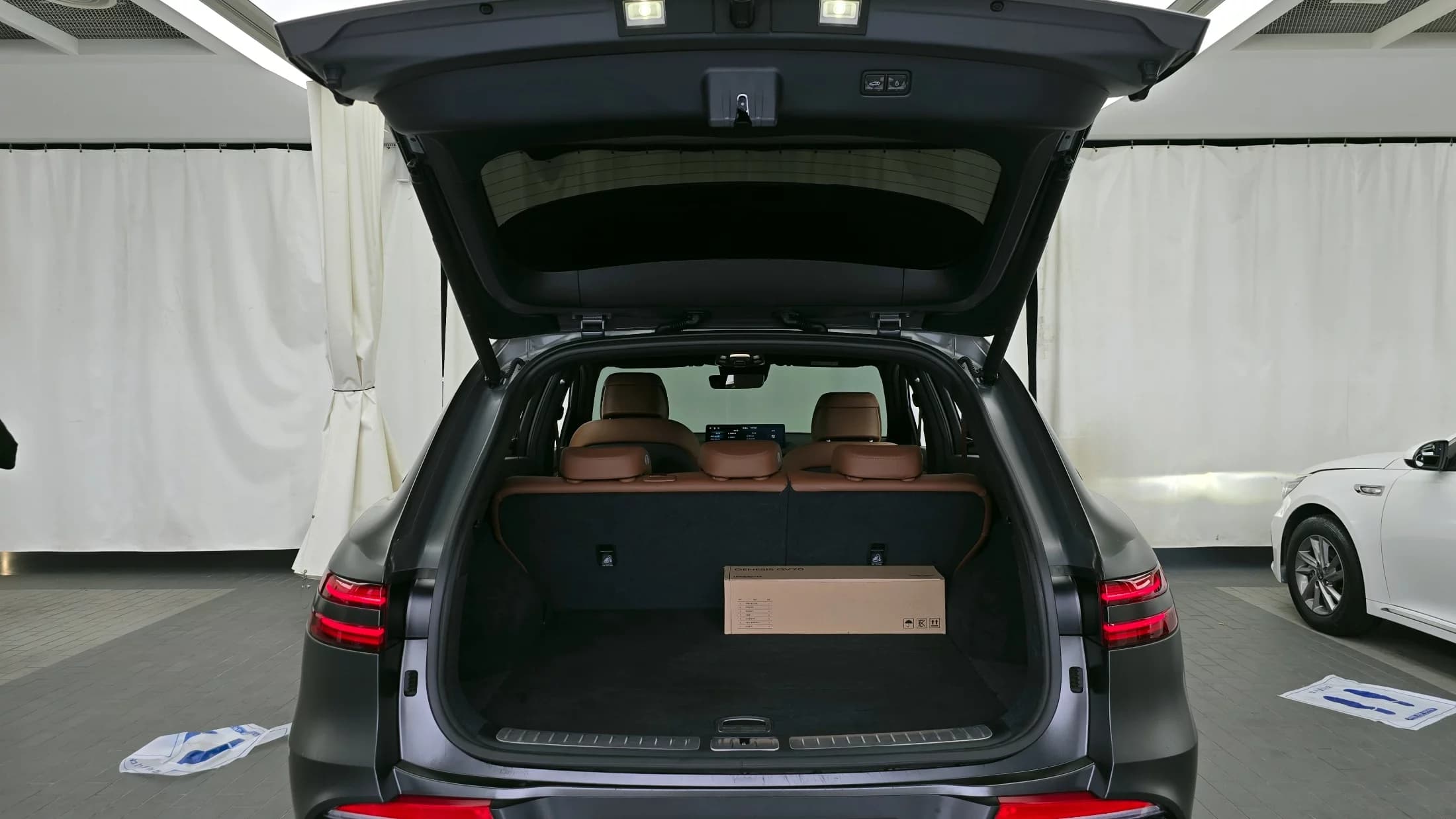Genesis GV70 2.5T Gasoline AWD, 2023 г. 24530 км. — фото 20