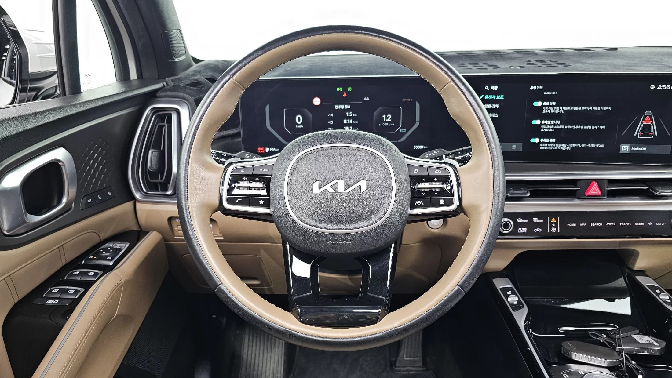 Kia Sorento HEV 1.6 2WD Noblesse, гибрид, 2024 г. 36851 км. — фото 13