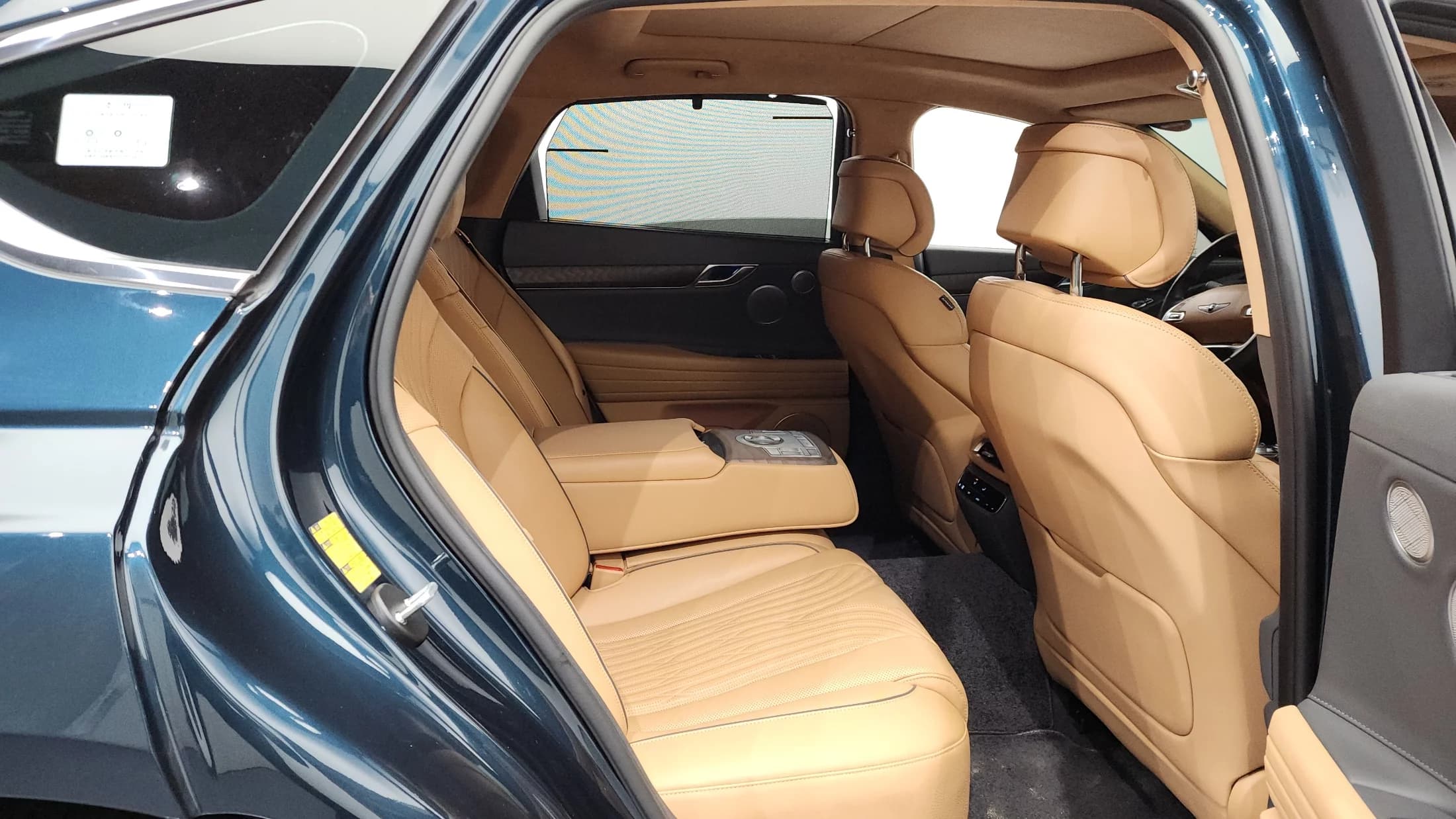 Genesis G80 Gasoline 2.5 Turbo AWD, 2021 г. 23035 км. — фото 12